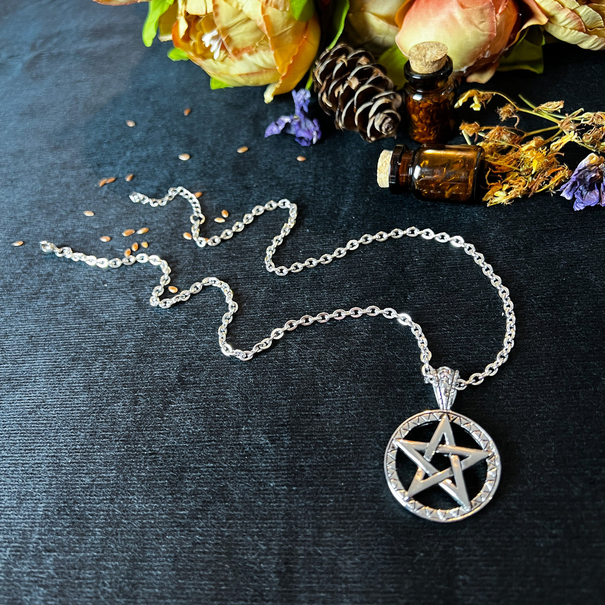 Stainless steel pentacle witch necklace Baguette Magick