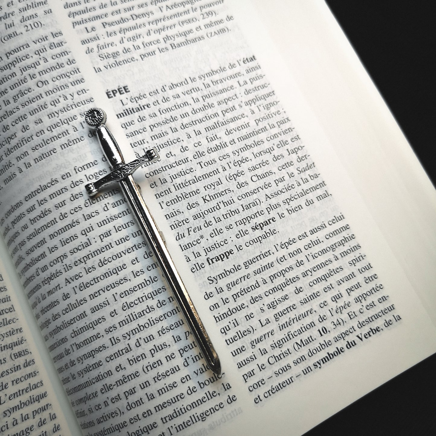 Excalibur sword brooch Baguette Magick