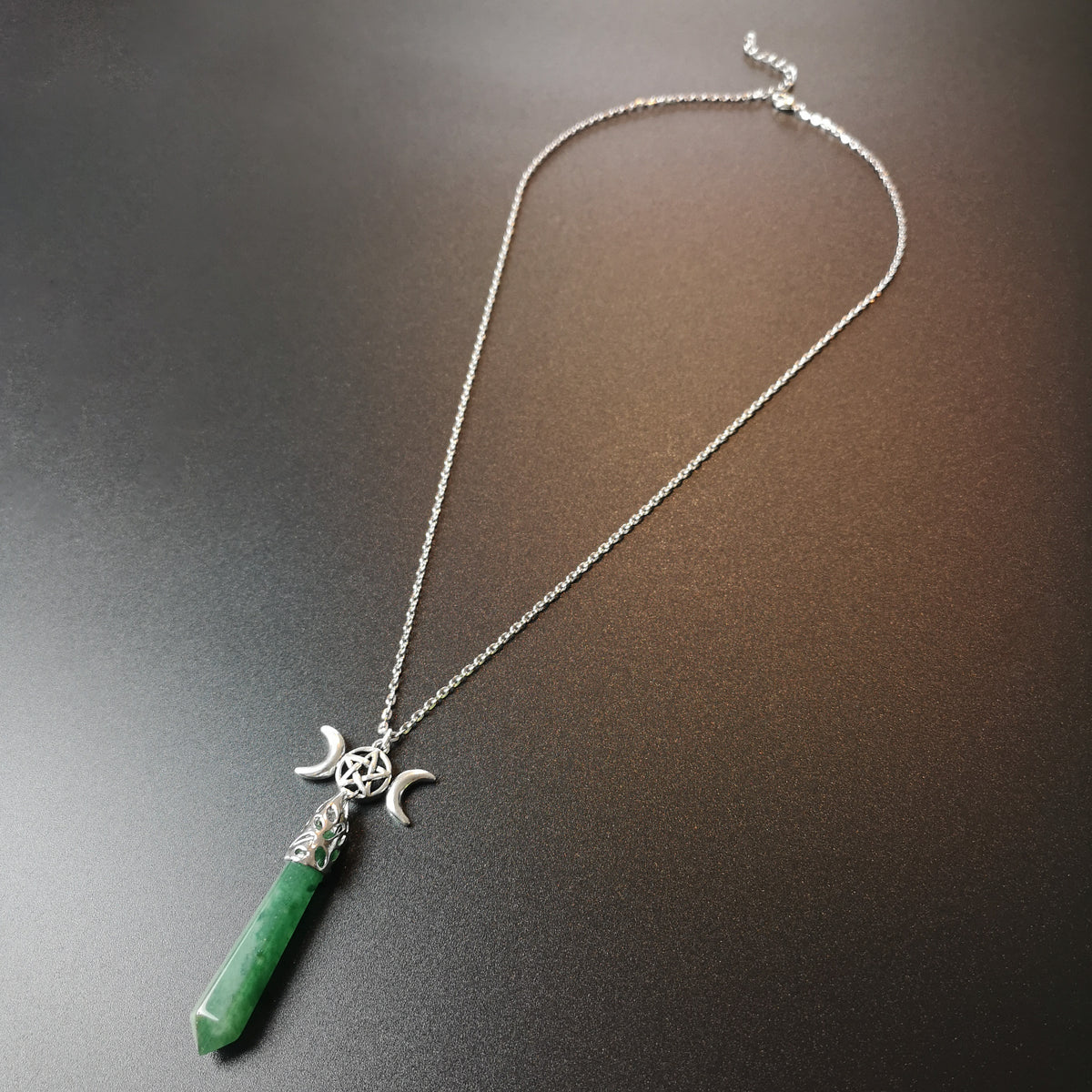Aventurine and pentacle triple Moon pagan pendulum necklace Baguette Magick