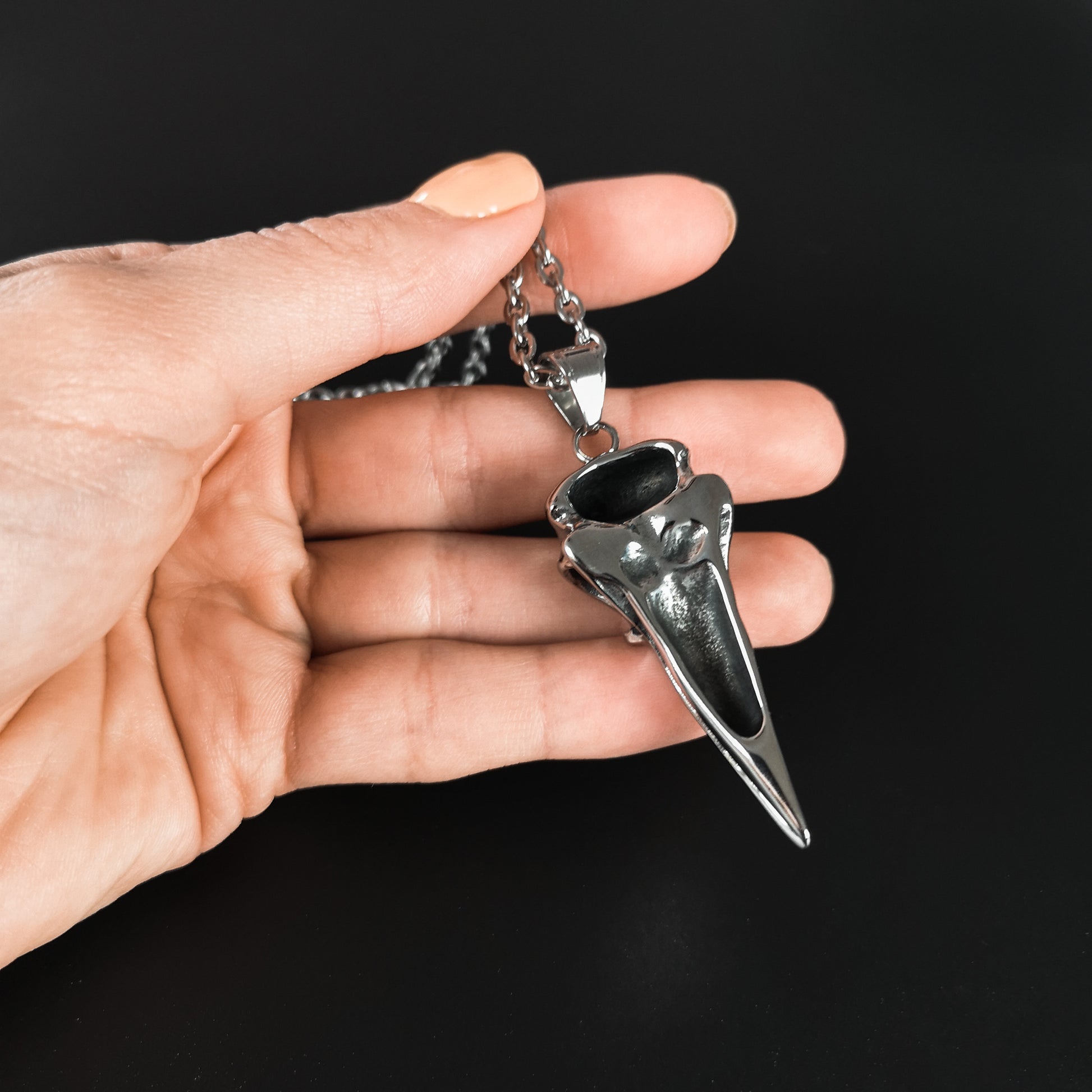 Stainless steel big bird skull gothic necklace Baguette Magick