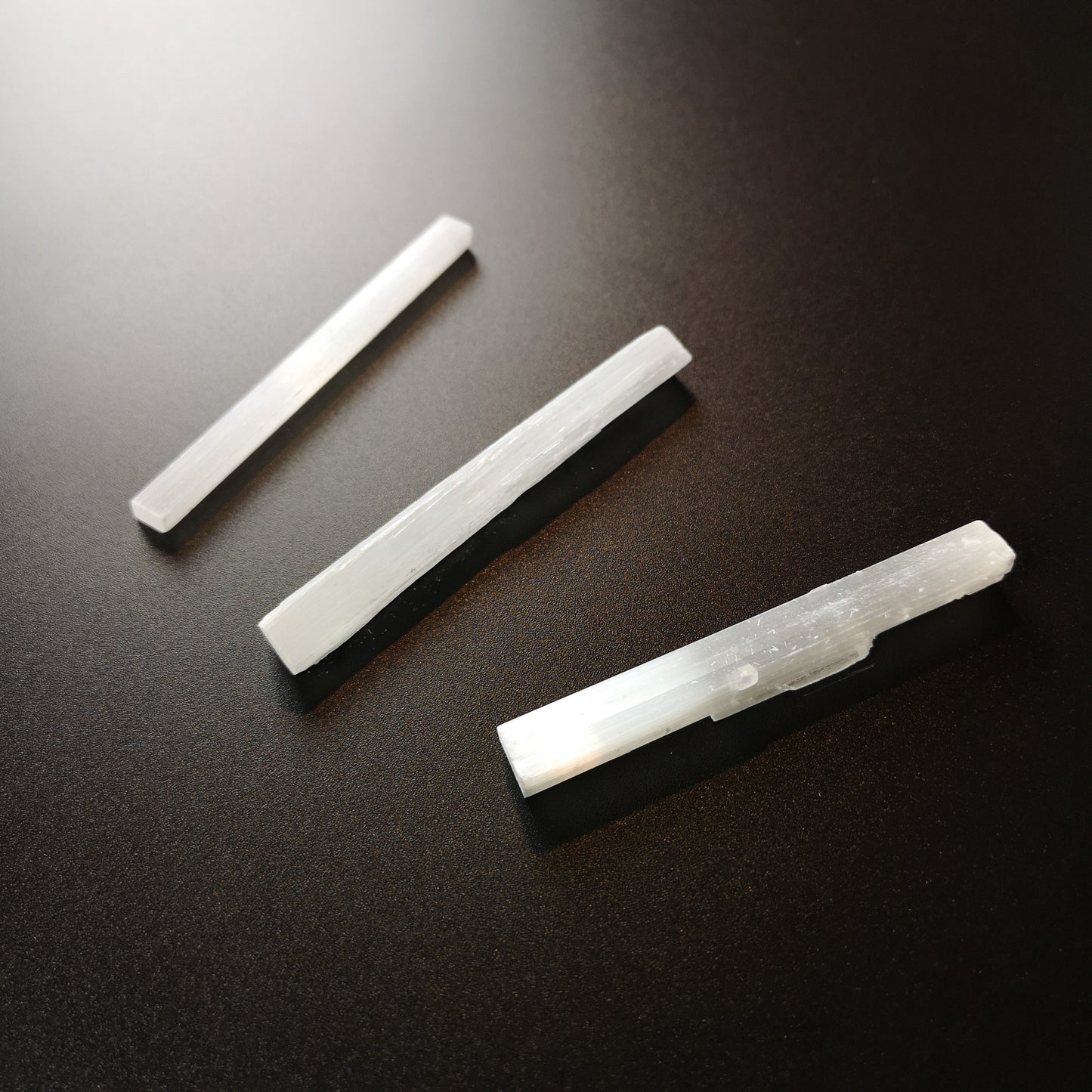 Selenite stick 7 to 9 cm 2.75 to 3.54 in Baguette Magick