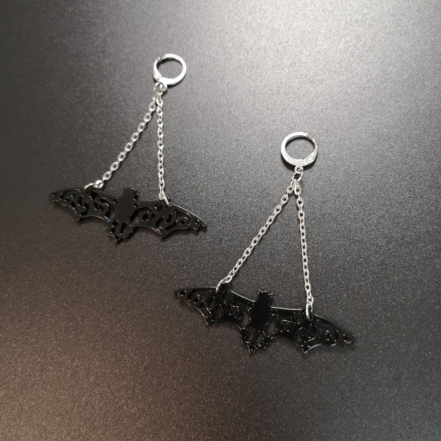 Black bats Halloween earrings Baguette Magick