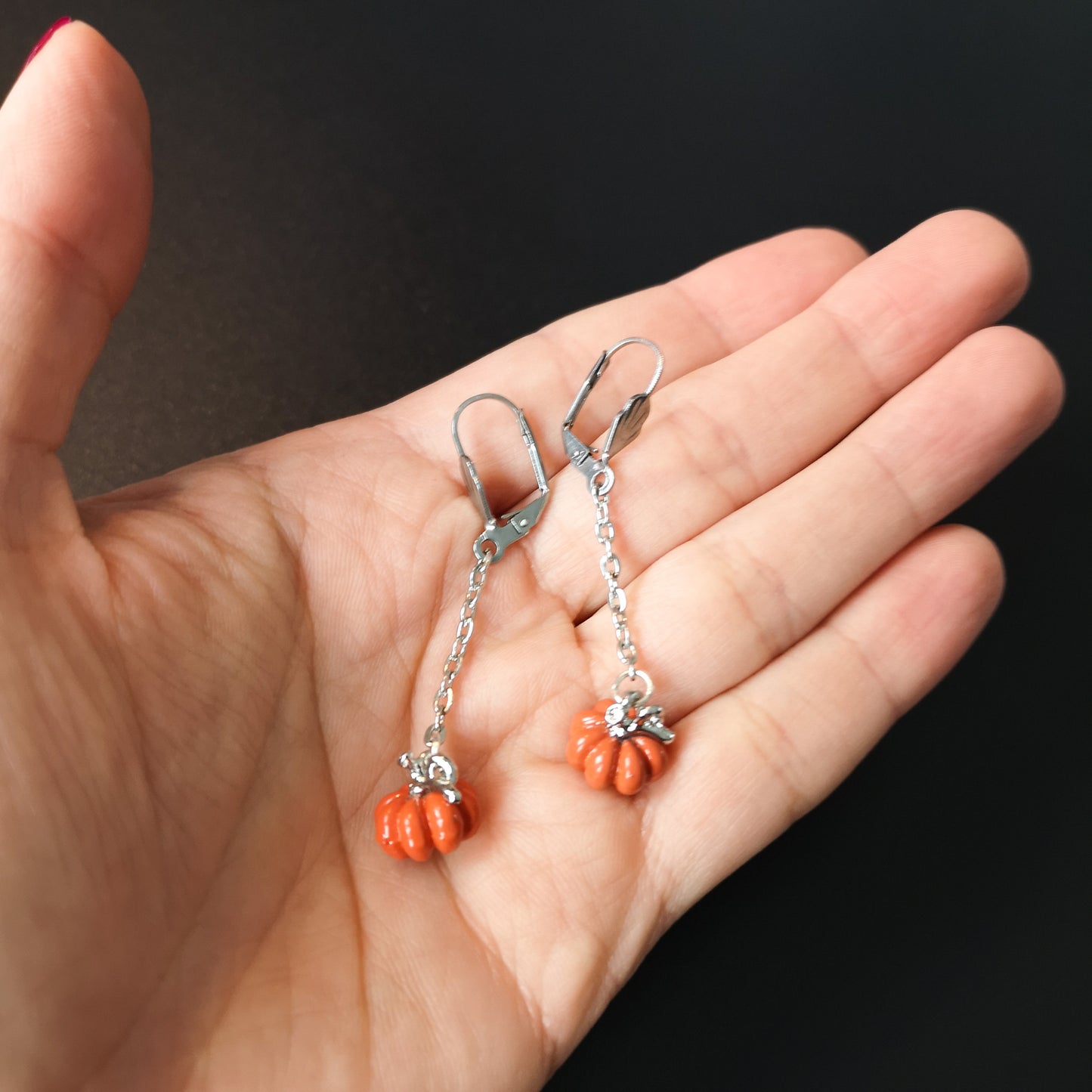 Adorable tiny pumpkins Halloween earrings Baguette Magick