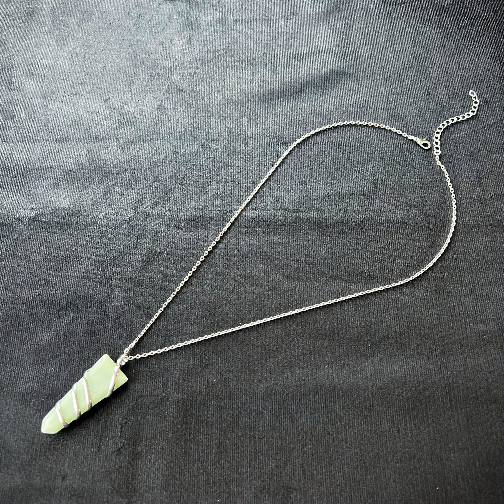 Aventurine spiral triangle necklace Baguette Magick