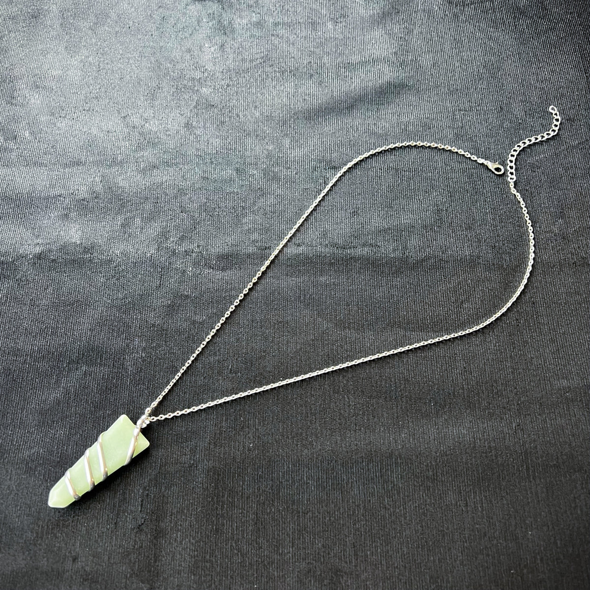 Aventurine spiral triangle necklace Baguette Magick