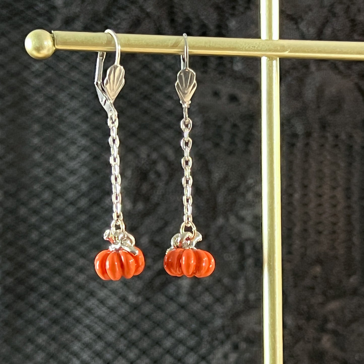 Adorable tiny pumpkins Halloween earrings Baguette Magick