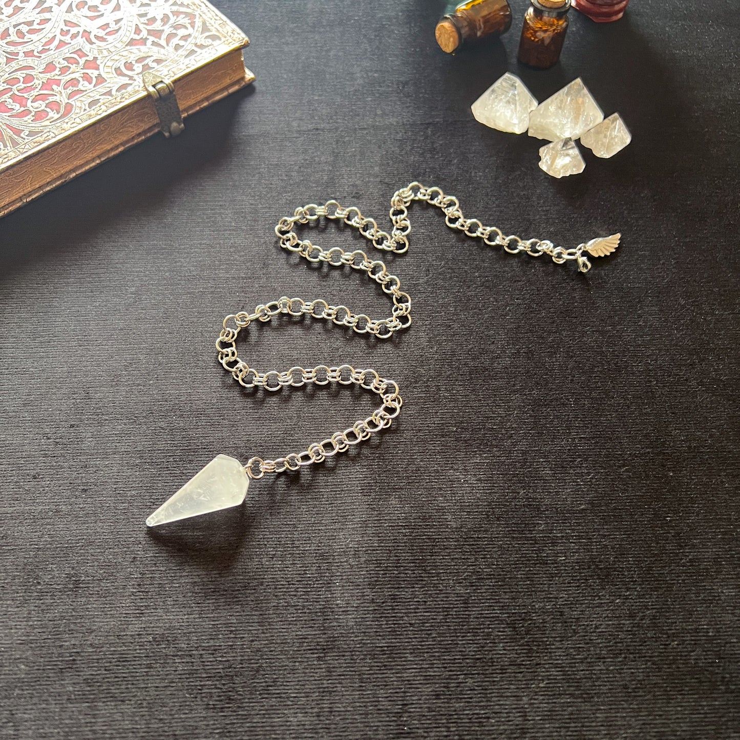 Quartz and wing divination pendulum necklace, adjustable stainless steel chain Baguette Magick