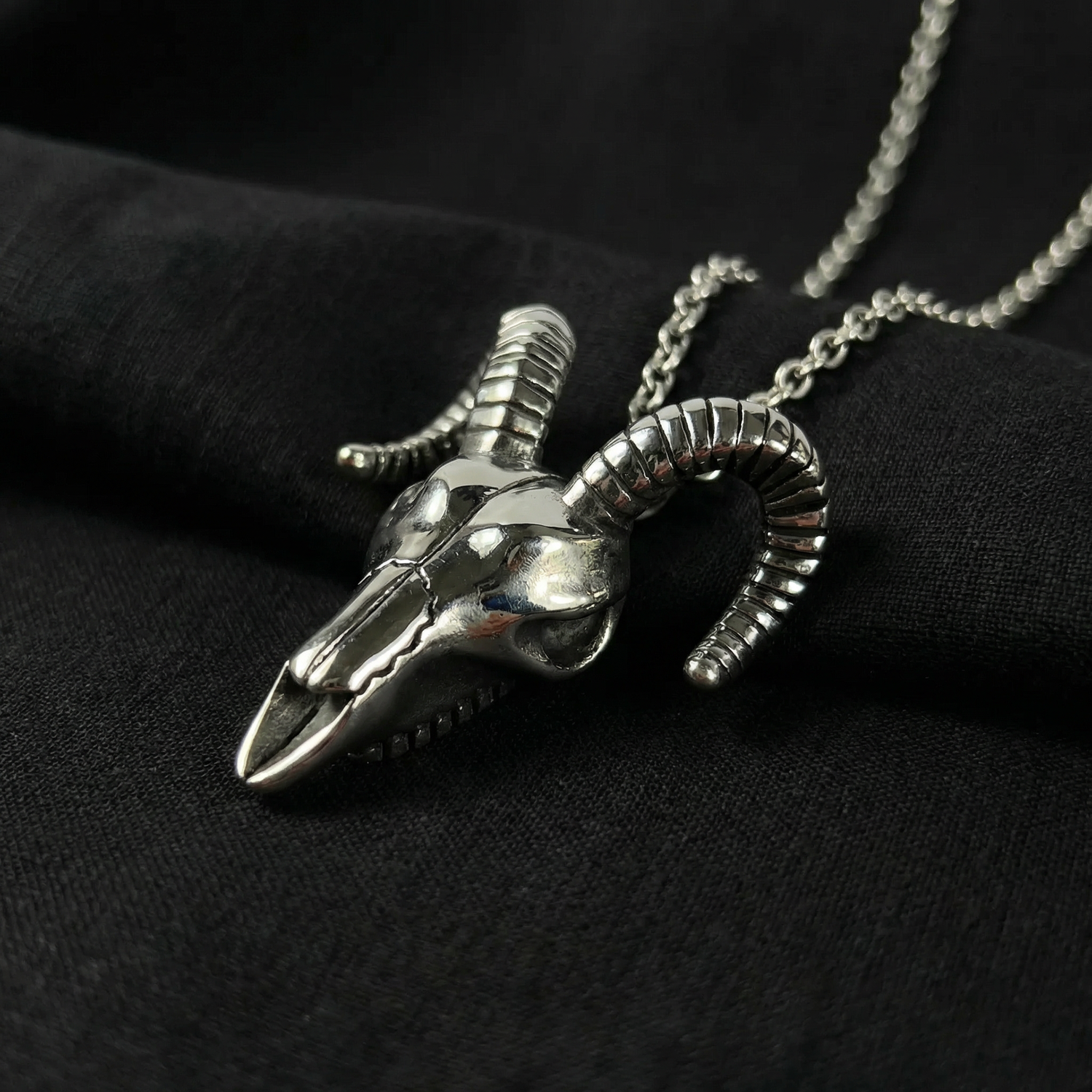 ram skull gothic necklace