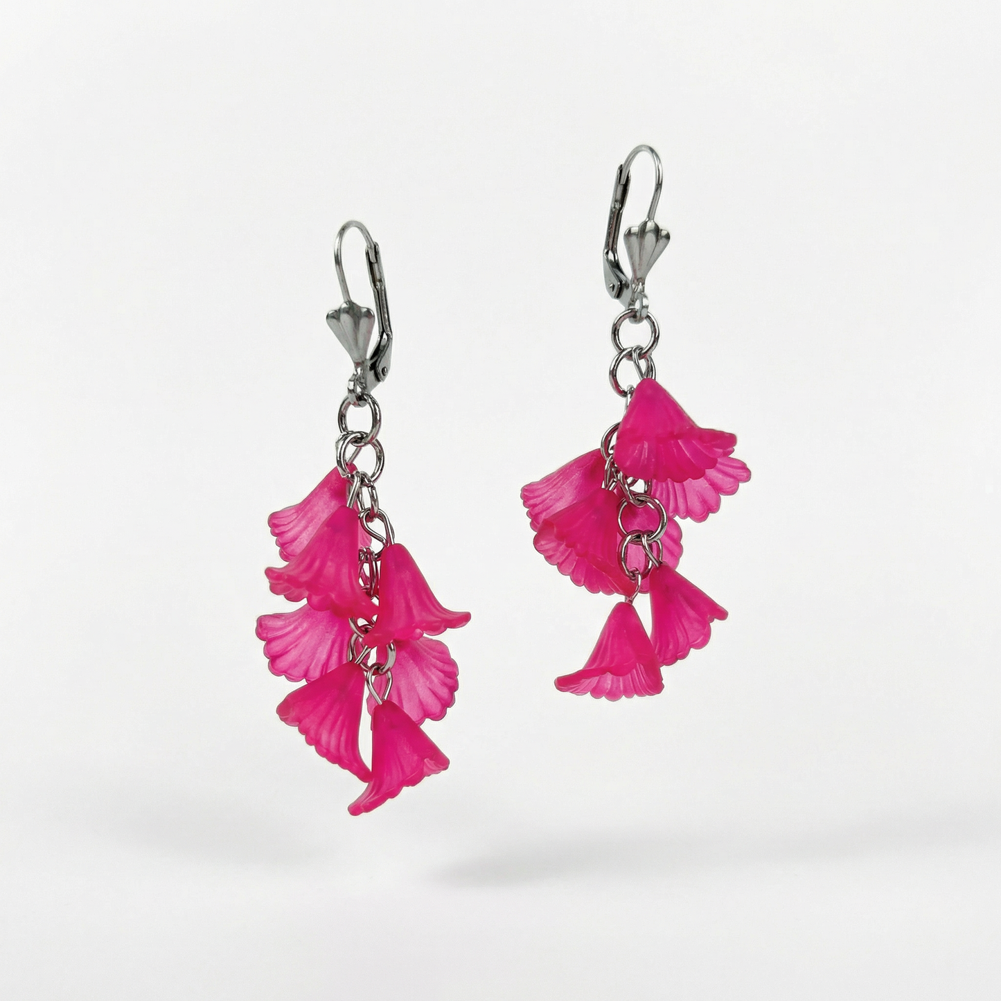 Calla Arum lilies flower earrings, leverback, plum purple Baguette Magick