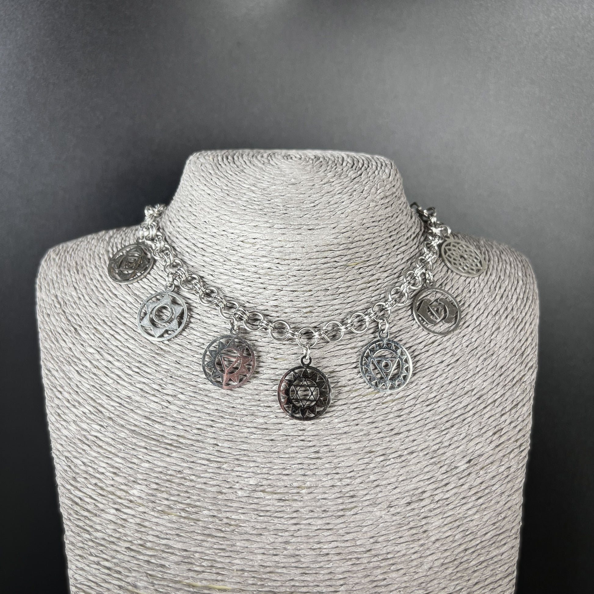 Chakra charms chainmail choker necklace, made of stainless steel Baguette Magick