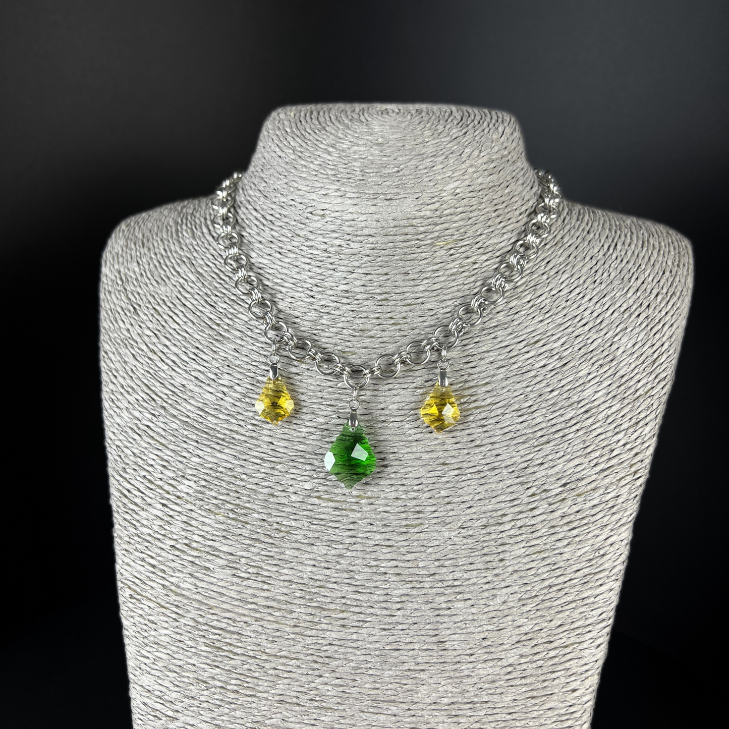 Sparkling crystal necklace, yellow and green, chainmail chain, stainless steel