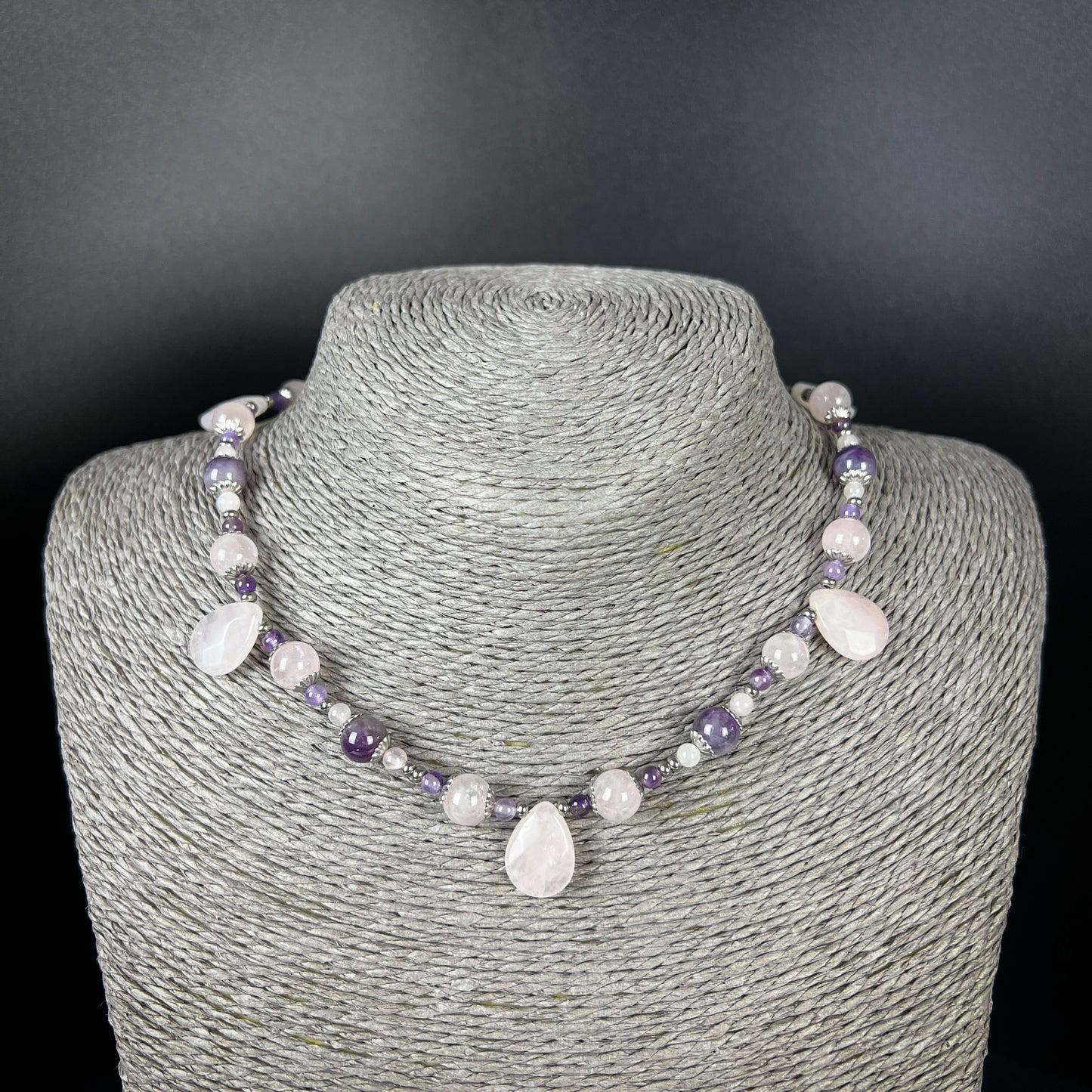 Rose quartz, amethyst and stainless steel Versailles princess choker Baguette Magick