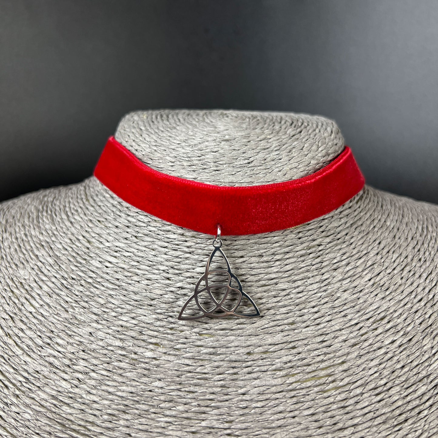 Red velvet and Triquetra Victorian Gothic choker, stainless steel Baguette Magick