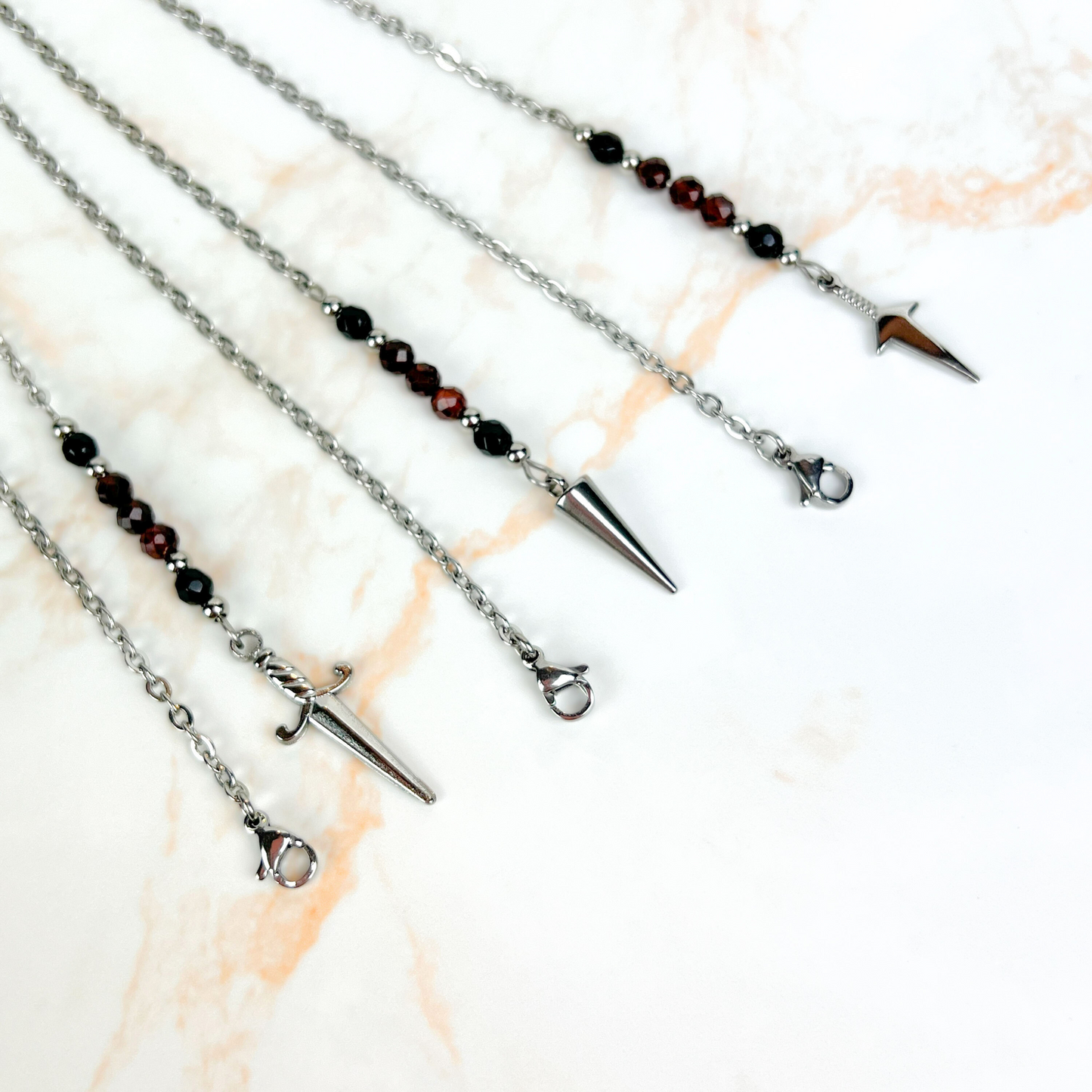 Pendulum chain, Onyx and Garnet, Kunai, Dagger, Spike, stainless steel