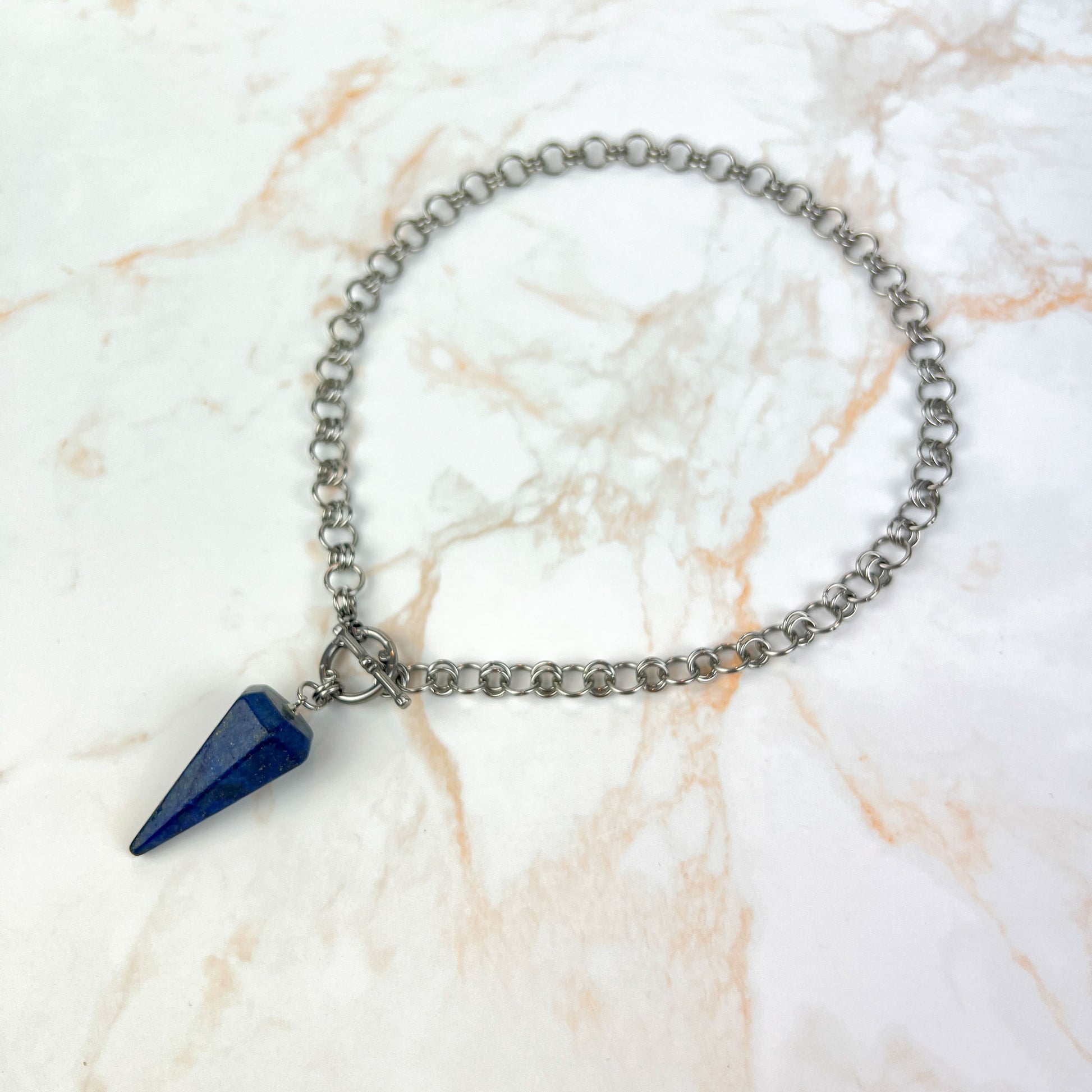 Lapis lazuli divination pendulum necklace, stainless steel chainmail Baguette Magick