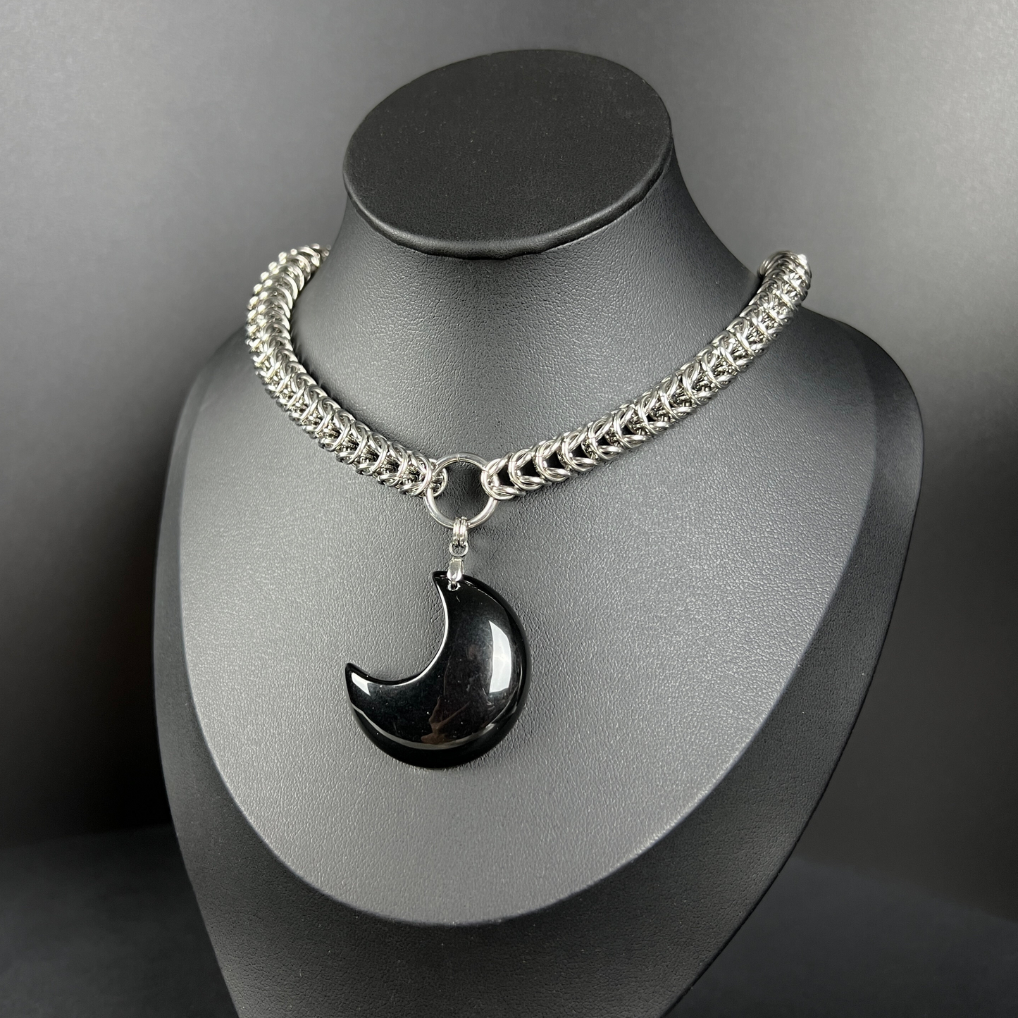 Full Persian Obsidian crescent moon chainmail necklace, stainless steel Baguette Magick