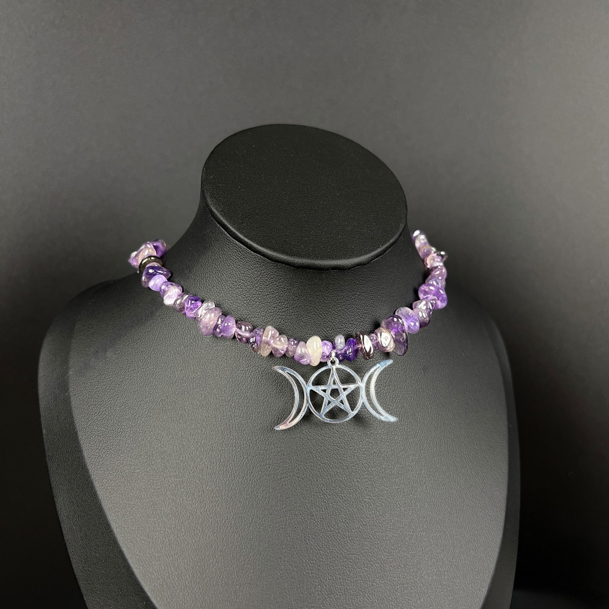 Triple Moon and pentacle raw Amethyst necklace choker, stainless steel Baguette Magick