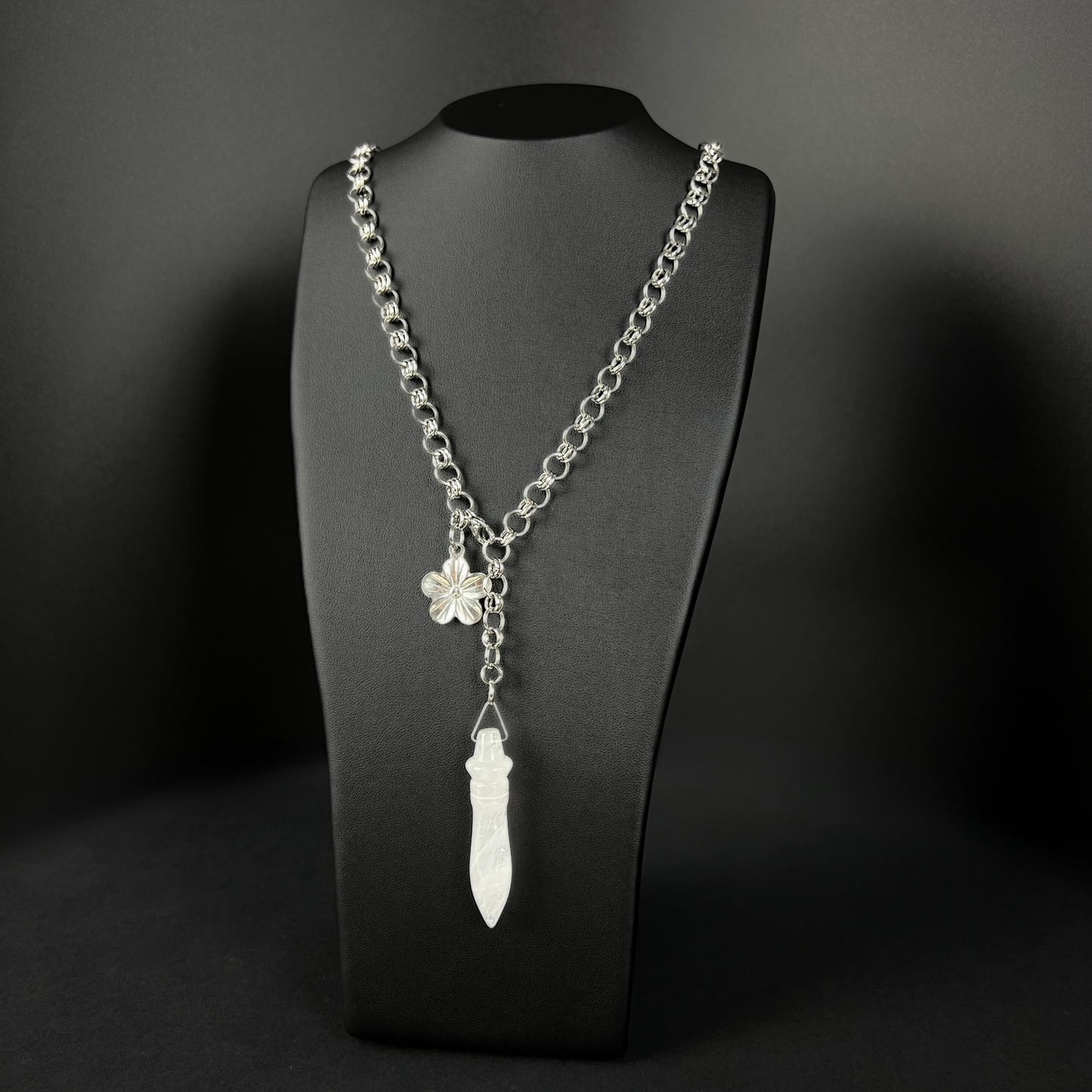 Quartz and flower Thot pendulum necklace, adjustable stainless steel chain Baguette Magick