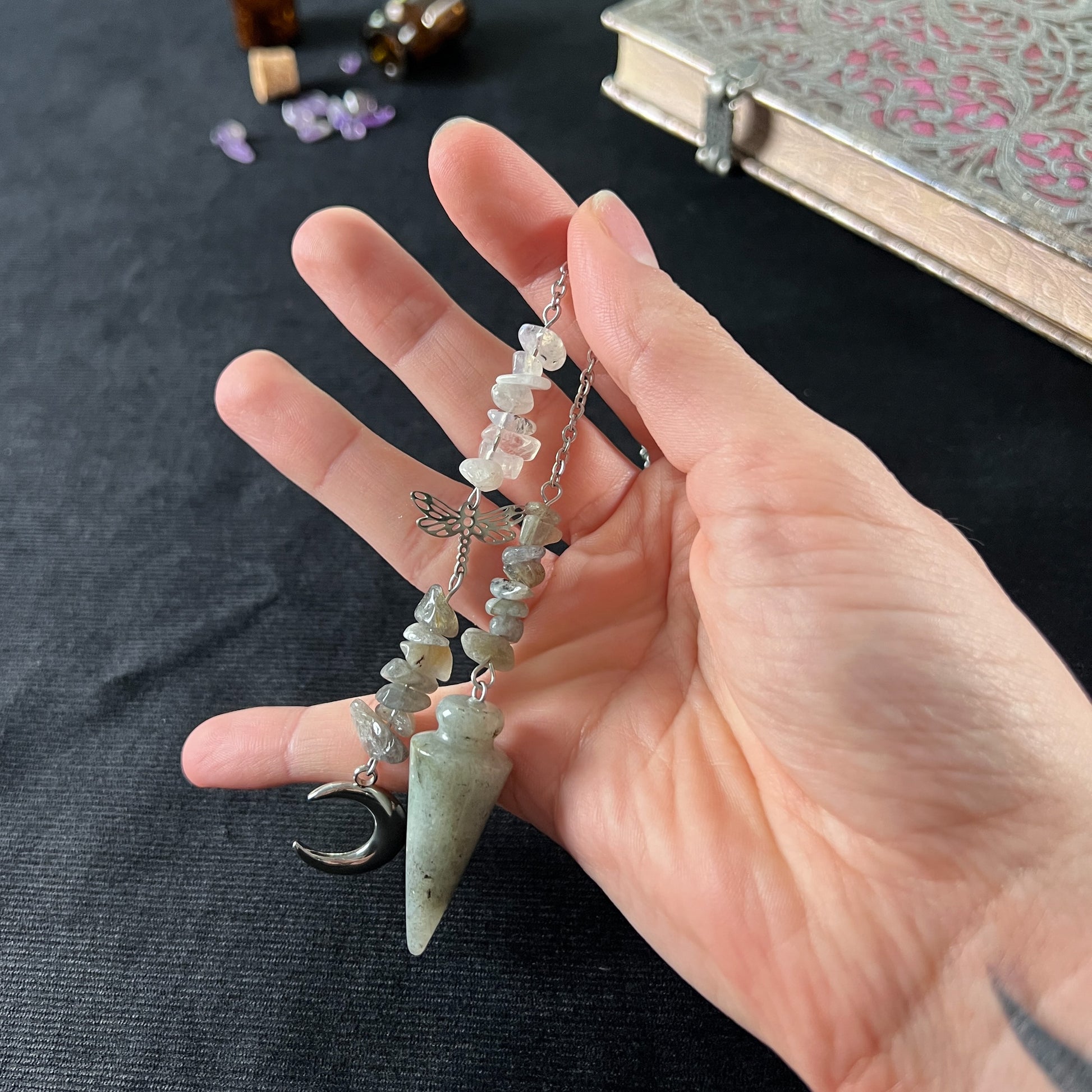 Stainless steel pendulum with labradorite, moonstone, dragonfly and moon crescent Baguette Magick