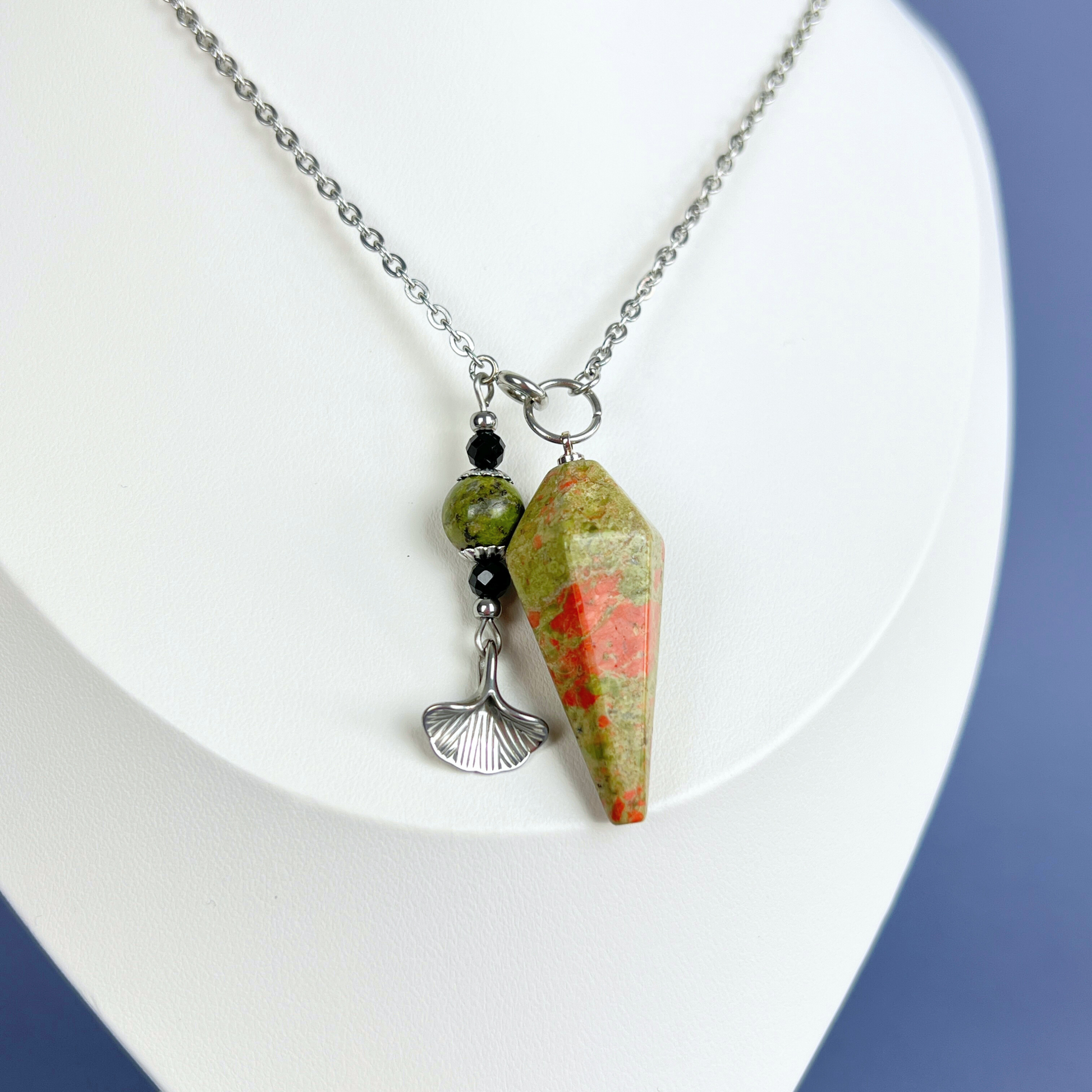 Unakite and Onyx ginkgo pendulum necklace, stainless steel Baguette Magick