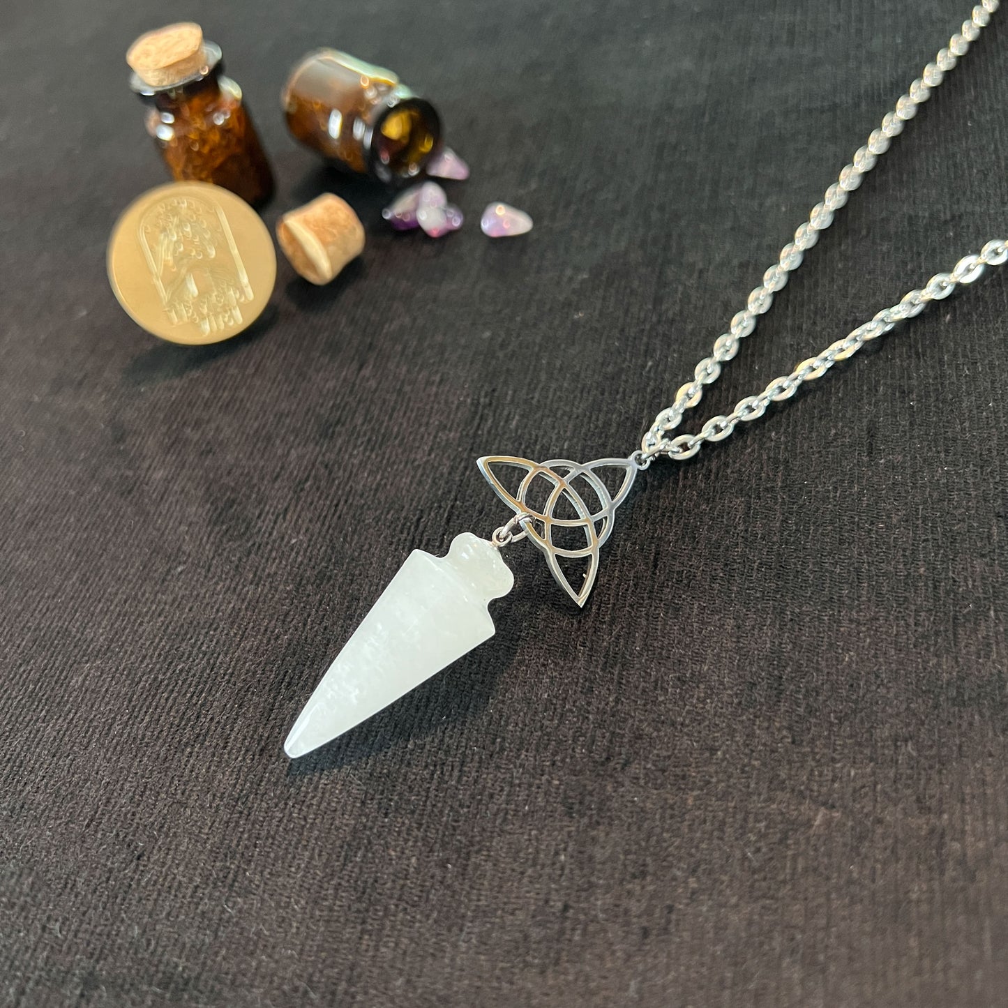 Clear quartz and triquetra Celtic knot pendulum necklace, stainless steel Baguette Magick