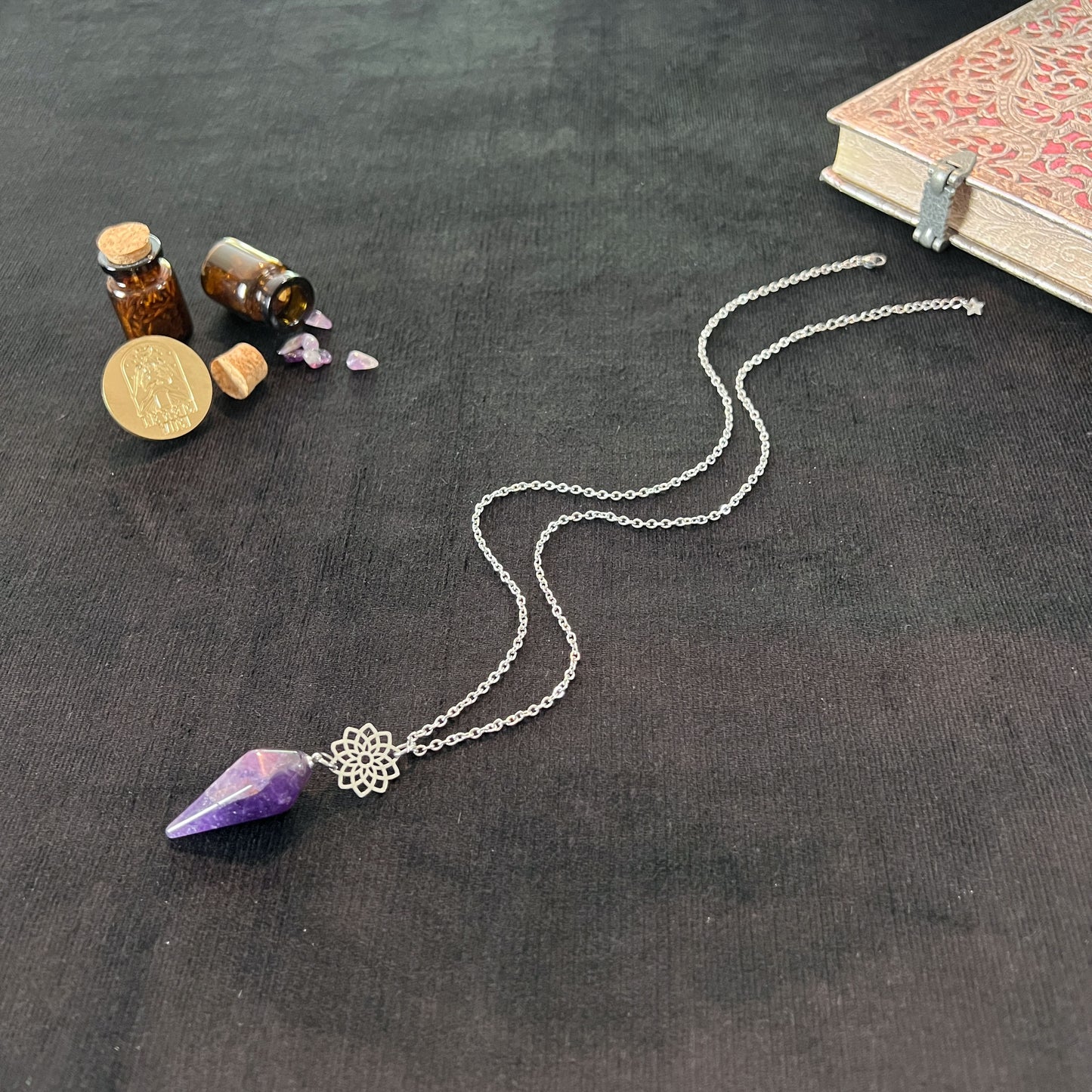 Amethyst and sacred geometry mandala pendulum necklace, stainless steel Baguette Magick