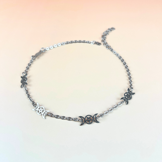 Triple Moon and pentacle choker Baguette Magick