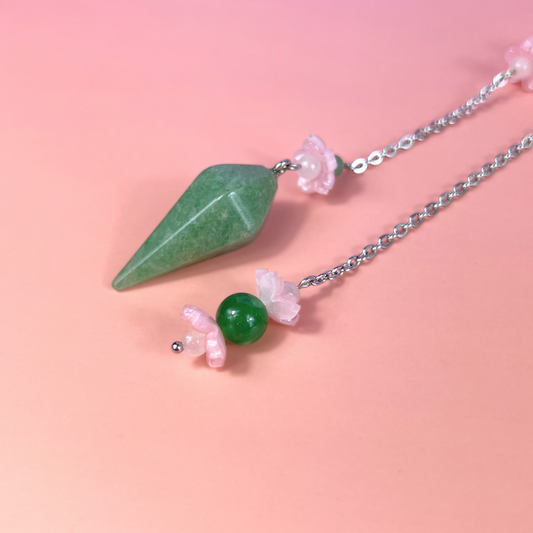 Pendule fleur de sakura en aventurine et quartz rose