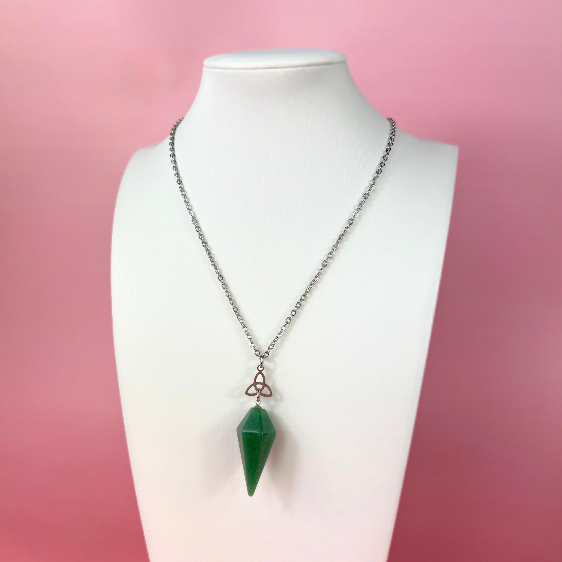 Aventurine and triquetra Celtic knot pendulum necklace Baguette Magick