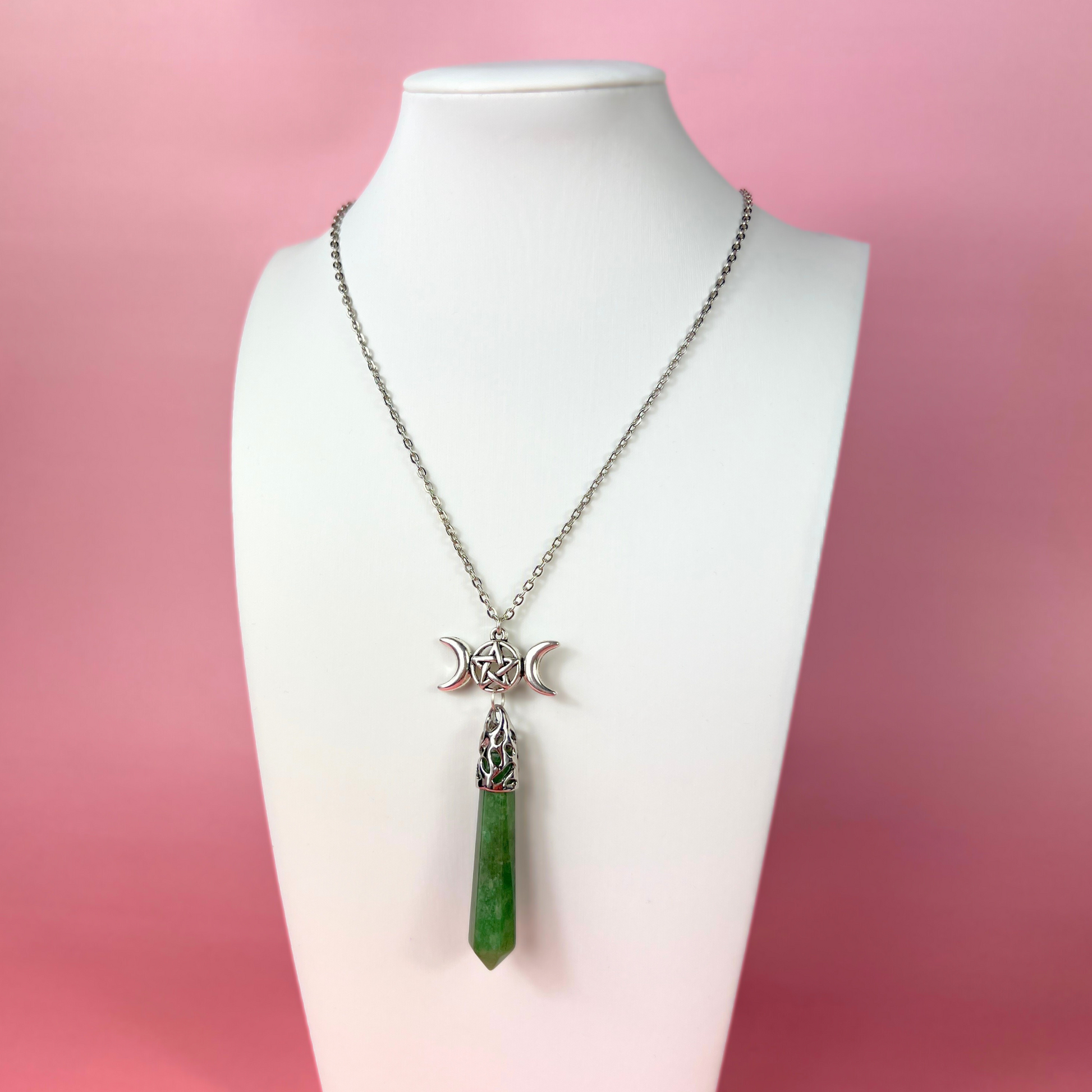 Aventurine and pentacle triple Moon pagan pendulum necklace Baguette Magick