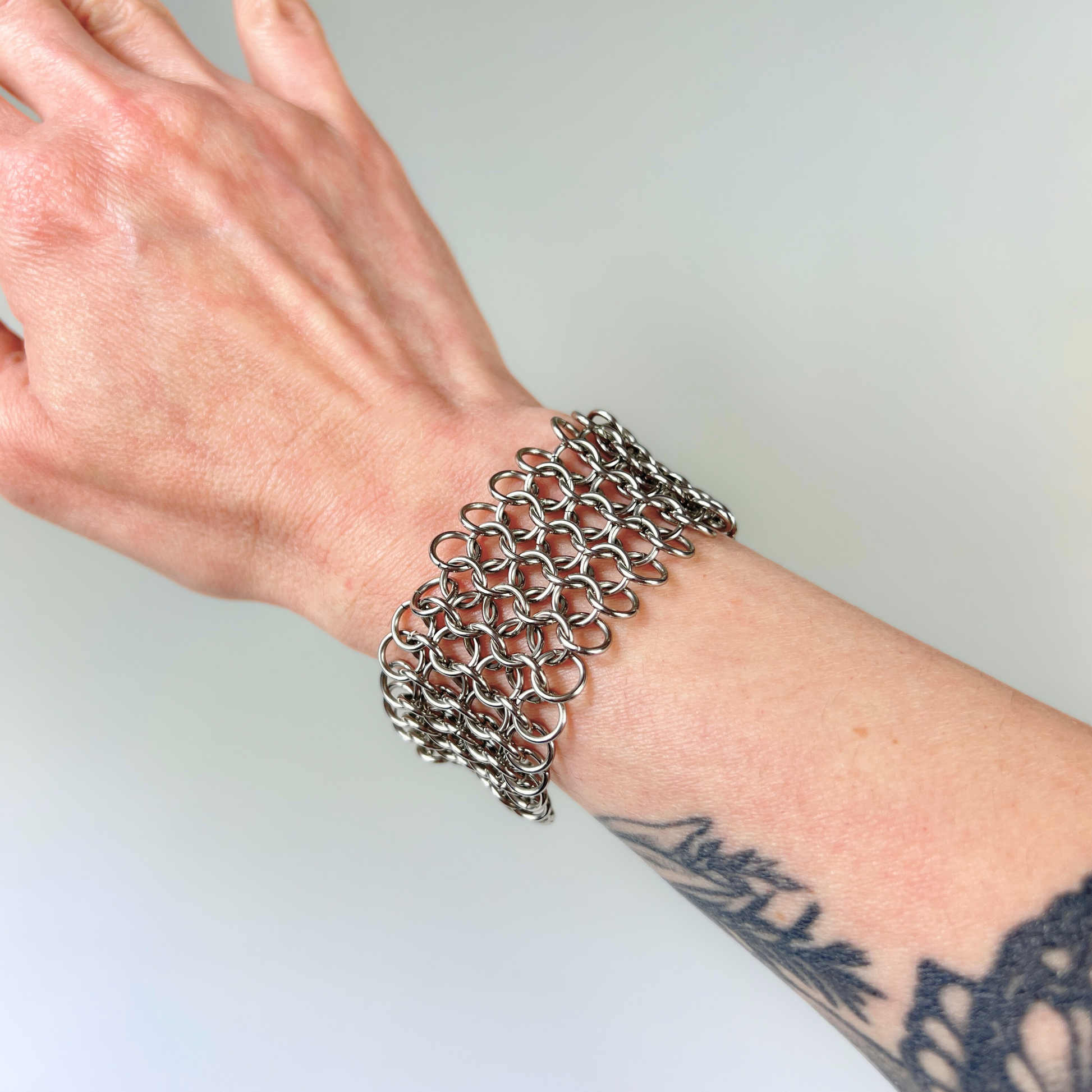 Chainmail bracelet European 4 in 1 cuff Baguette Magick