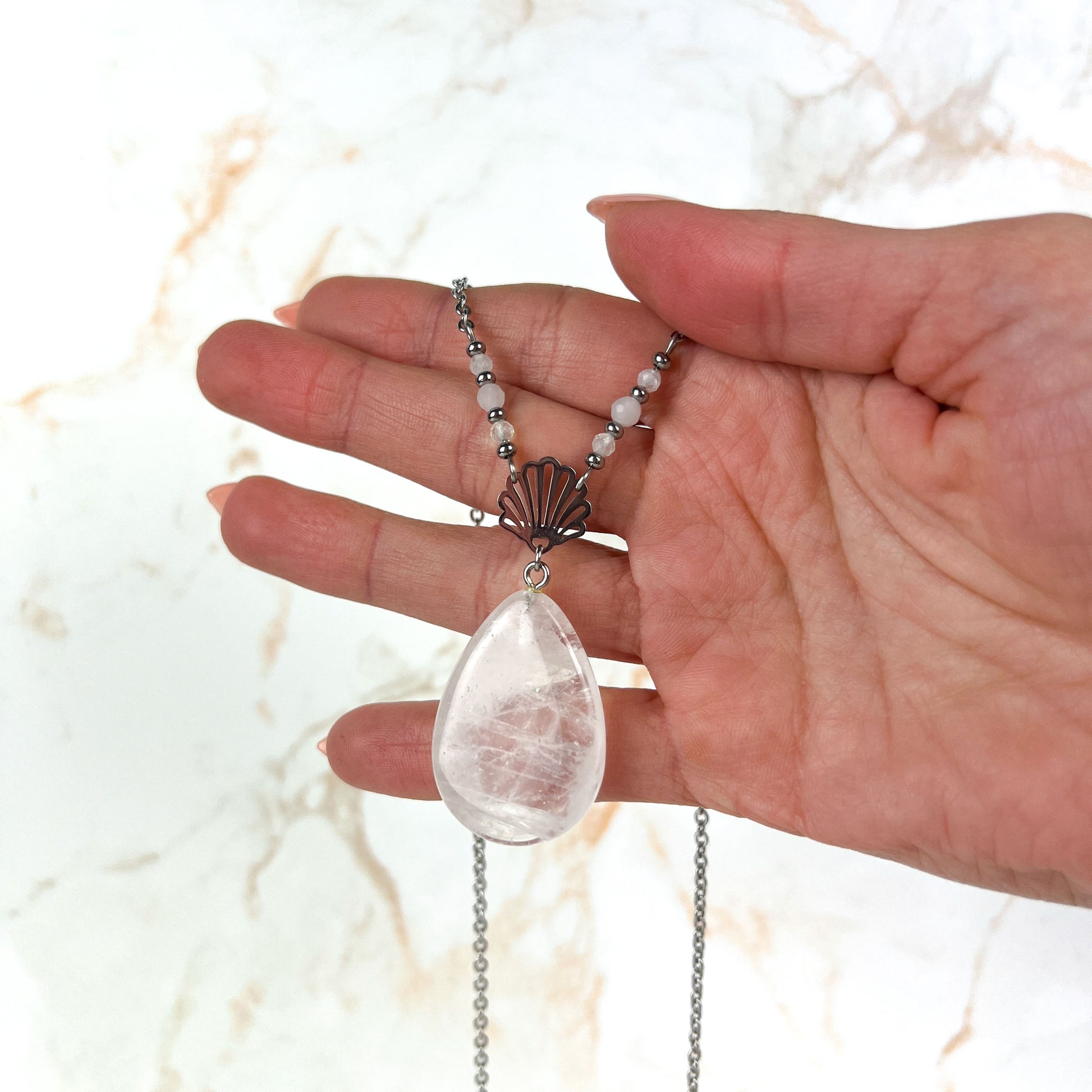 Aphrodite necklace quartz, moonstone, rose quartz and stainless steel Baguette Magick