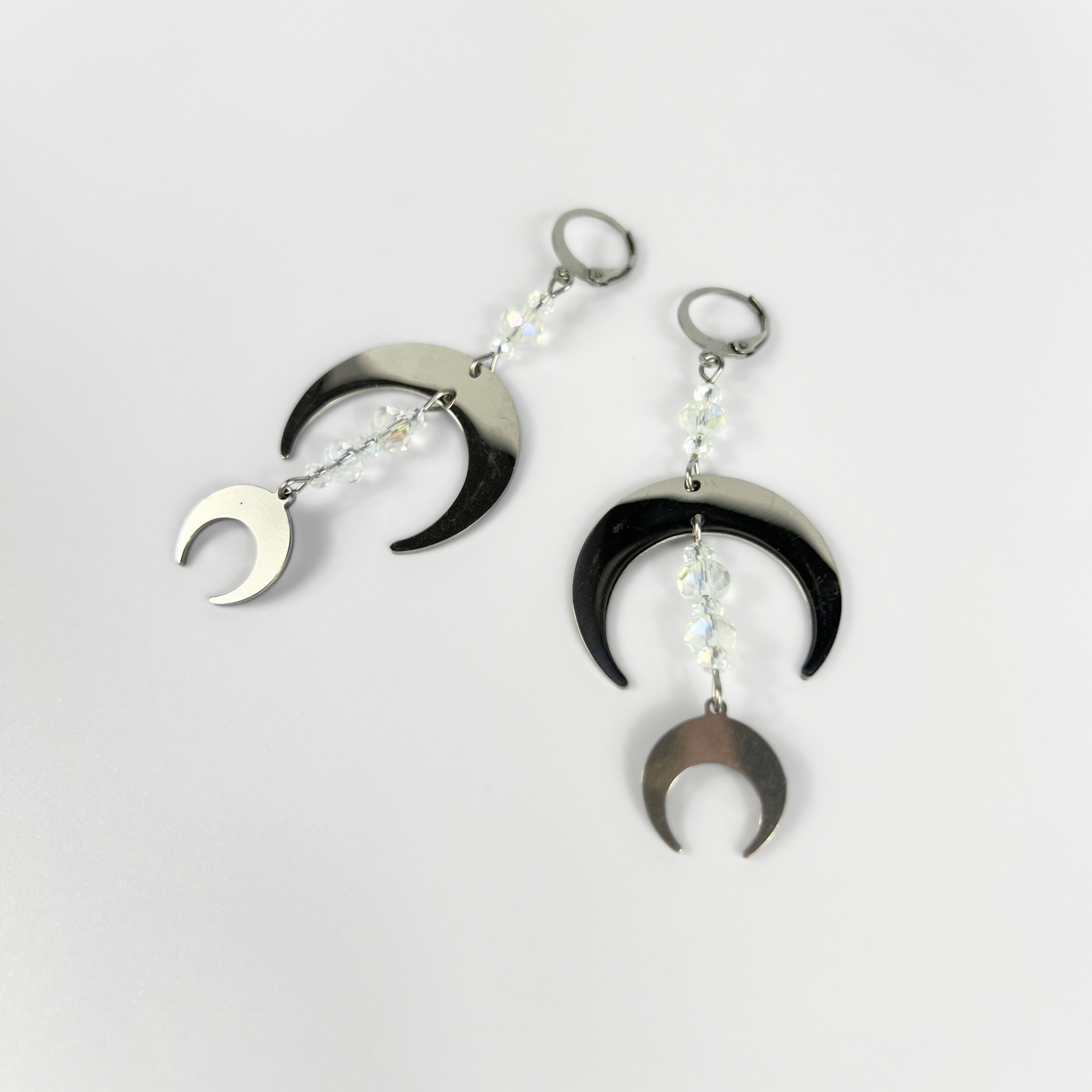 Moon crescents and crystals earrings Baguette Magick