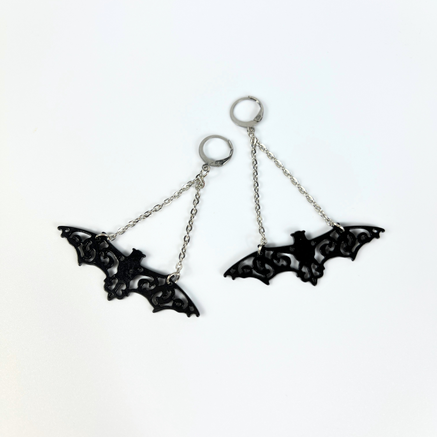 Black bats Halloween earrings Baguette Magick