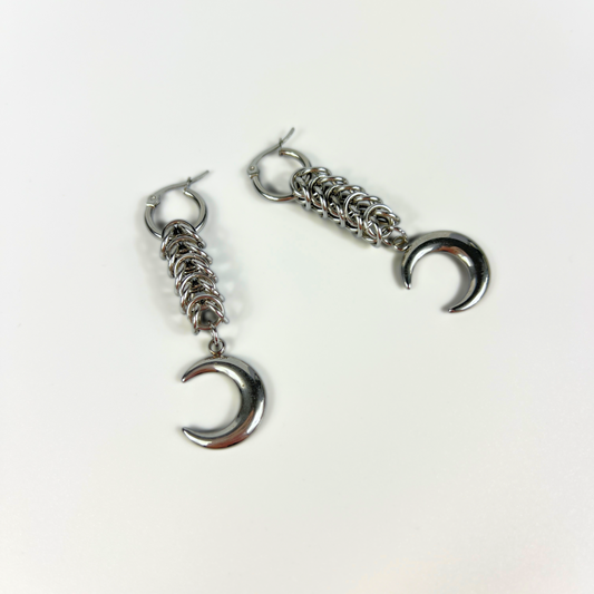 Crescent Moon box chain chainmail earrings Baguette Magick