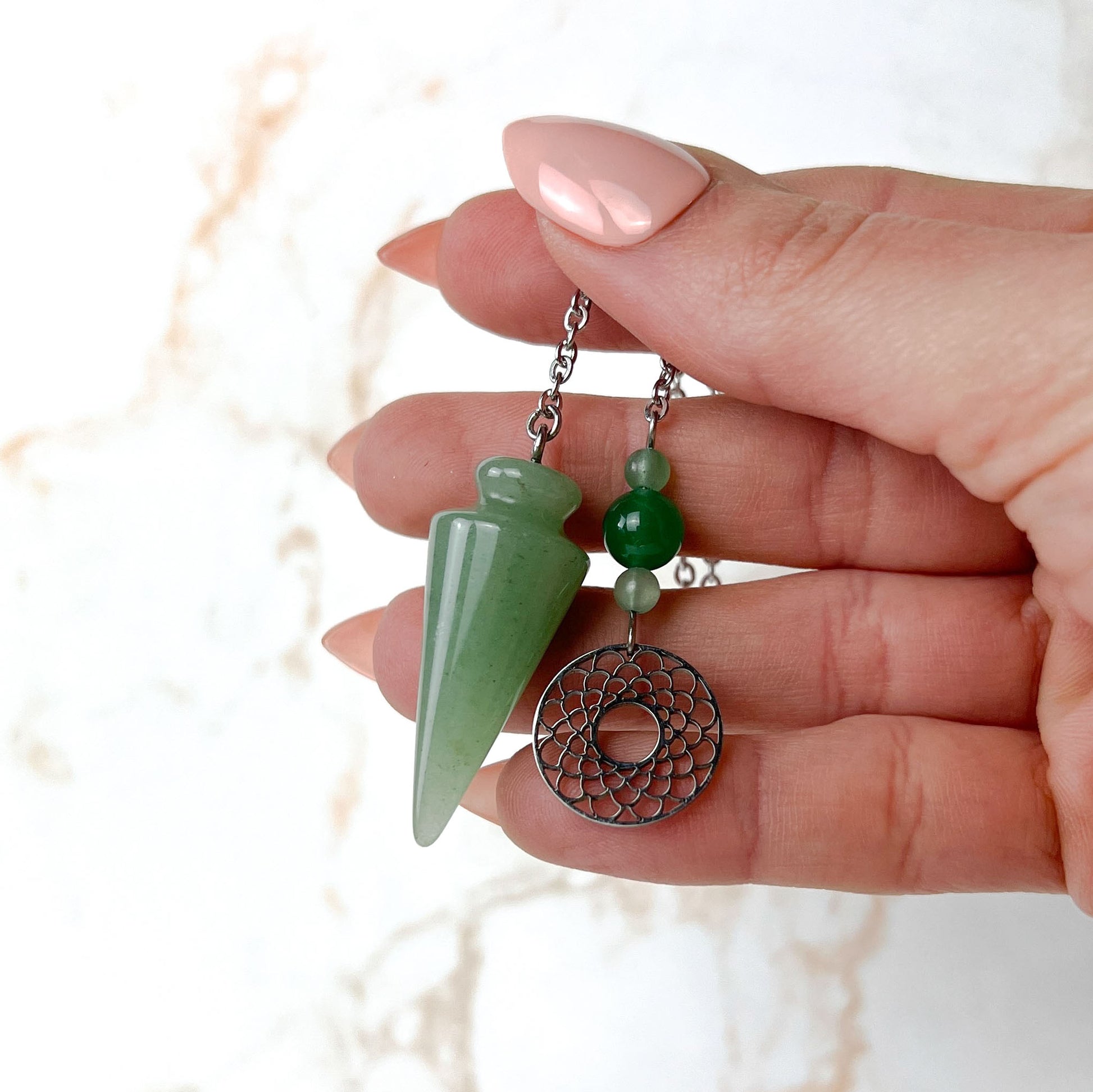 Aventurine and stainless steel pendulum with a geometric charm Baguette Magick