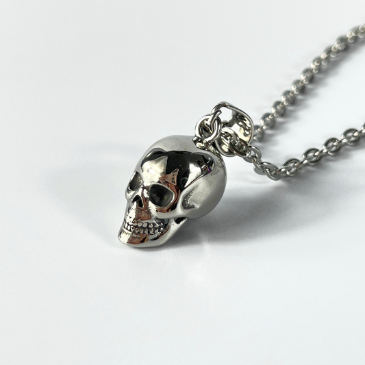Collier gothique tête de mort