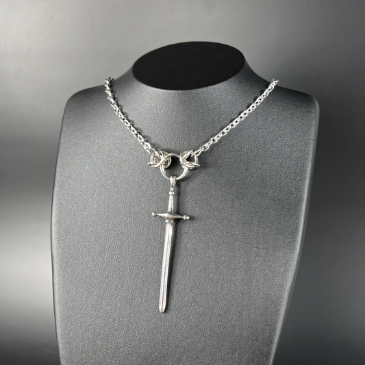 Collier épée épais aux accents byzantins