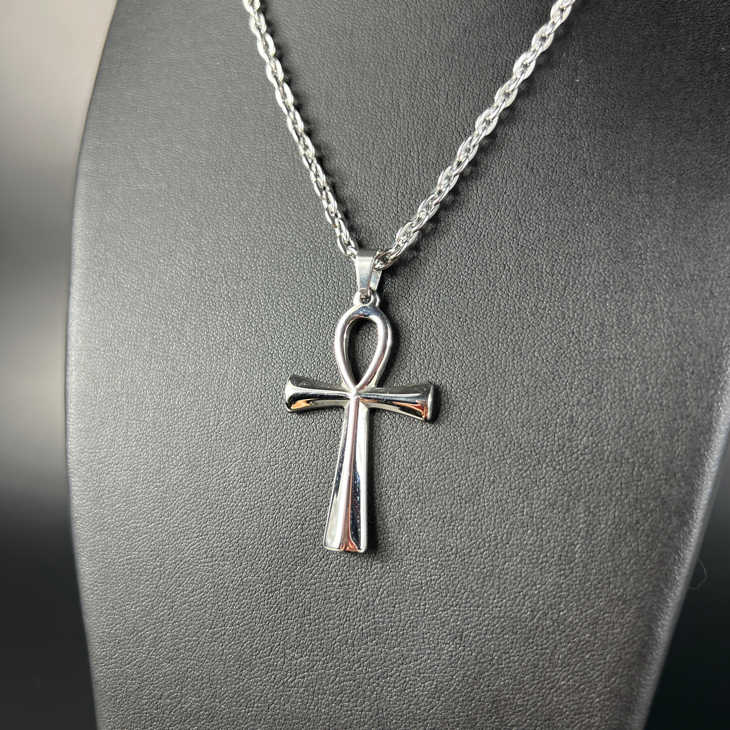 Ankh, key of the Nil necklace