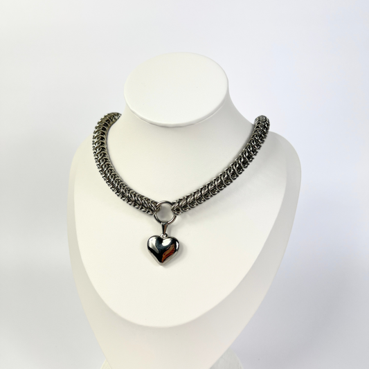 Puffy heart box chain chainmail choker