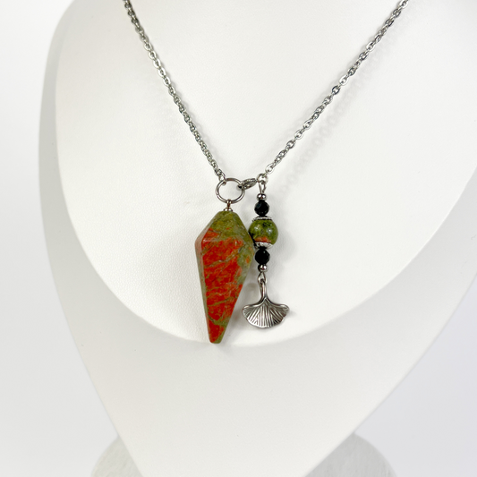 Unakite and Onyx ginkgo pendulum necklace
