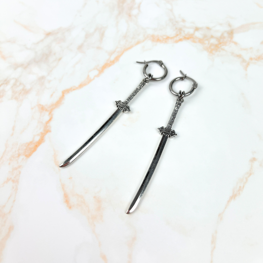 Boucles d'oreilles épée Katana, avec cerceaux hypoallergéniques en acier inoxydable