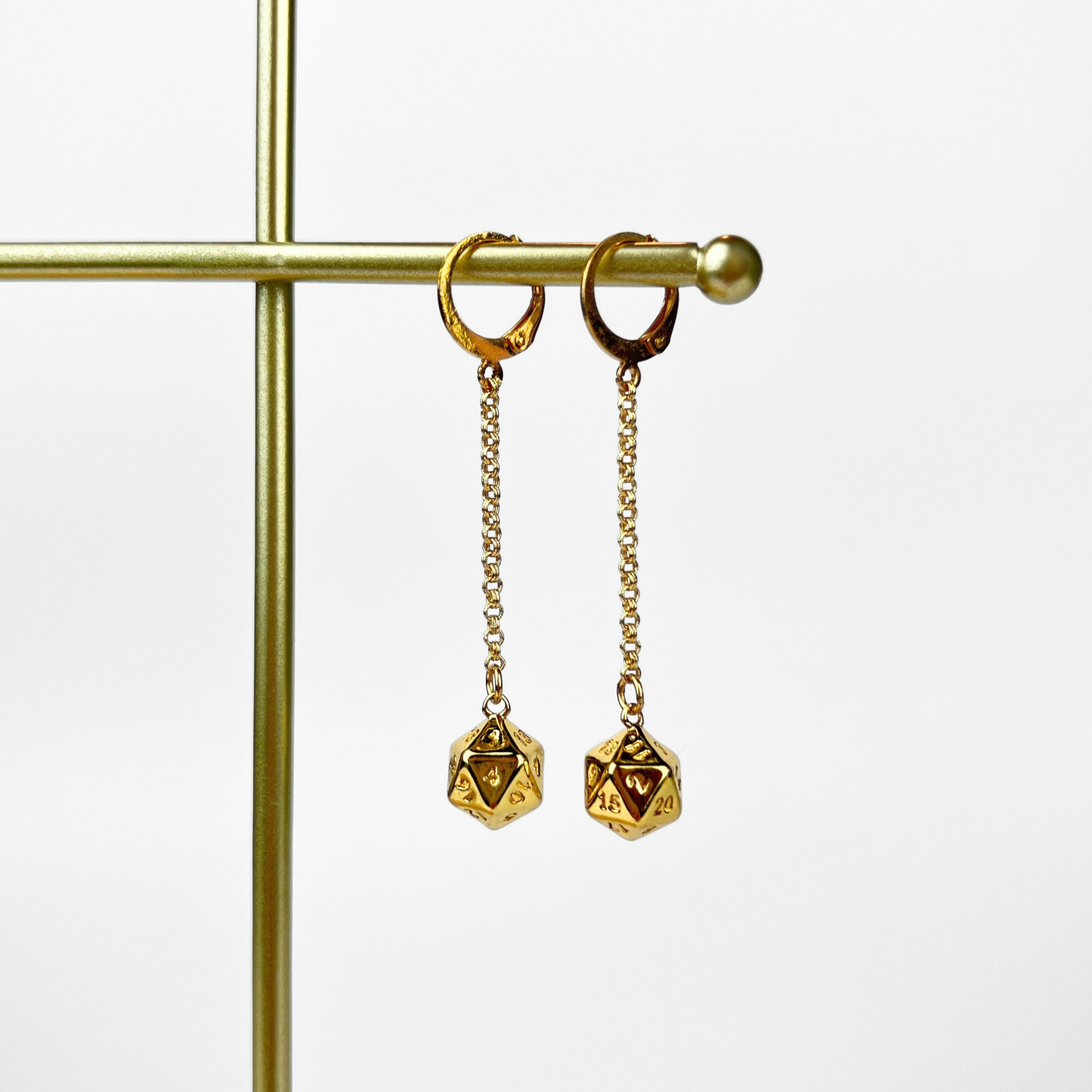 dangle and drop earrings with d20 dices, gold plated stainless steel, thin chains, gothic and alternative style geek jewelry for role play tabletop games player