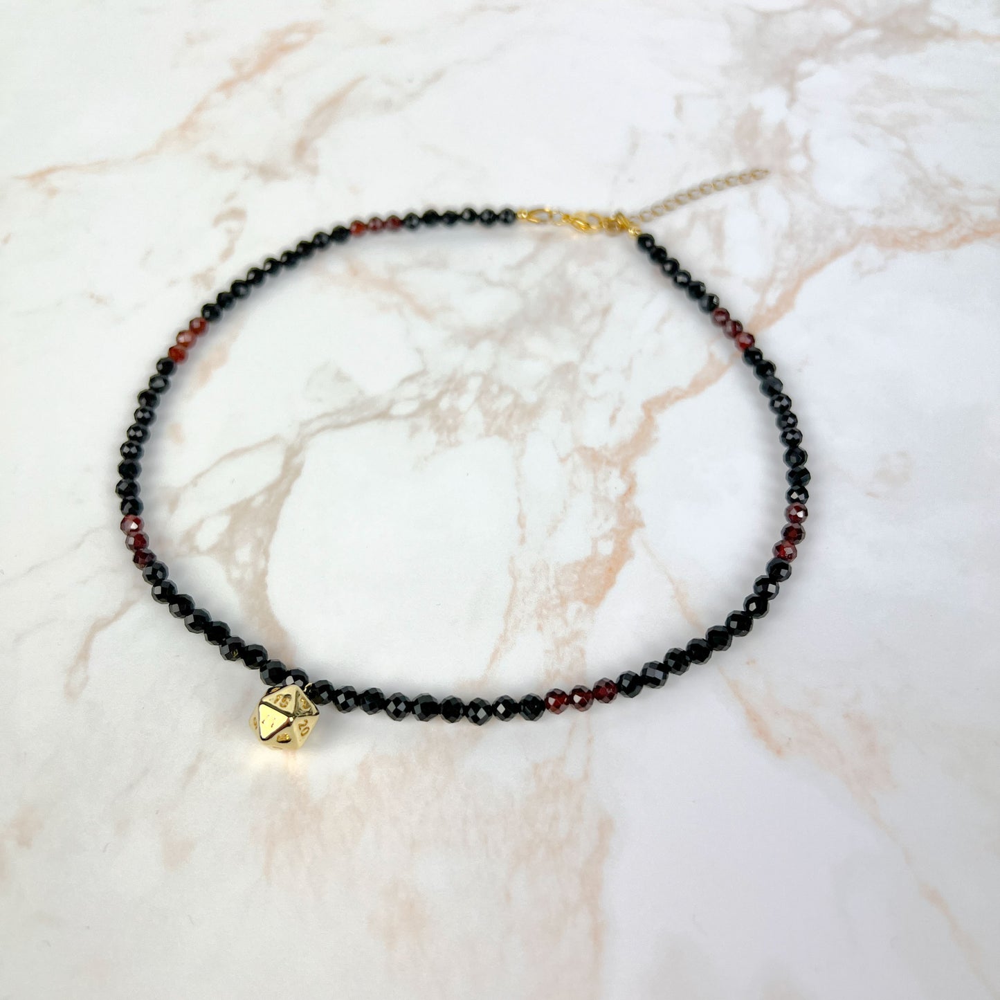 D20 faceted onyx and garnet beaded choker, 18 k gold plated stainless steel Baguette Magick