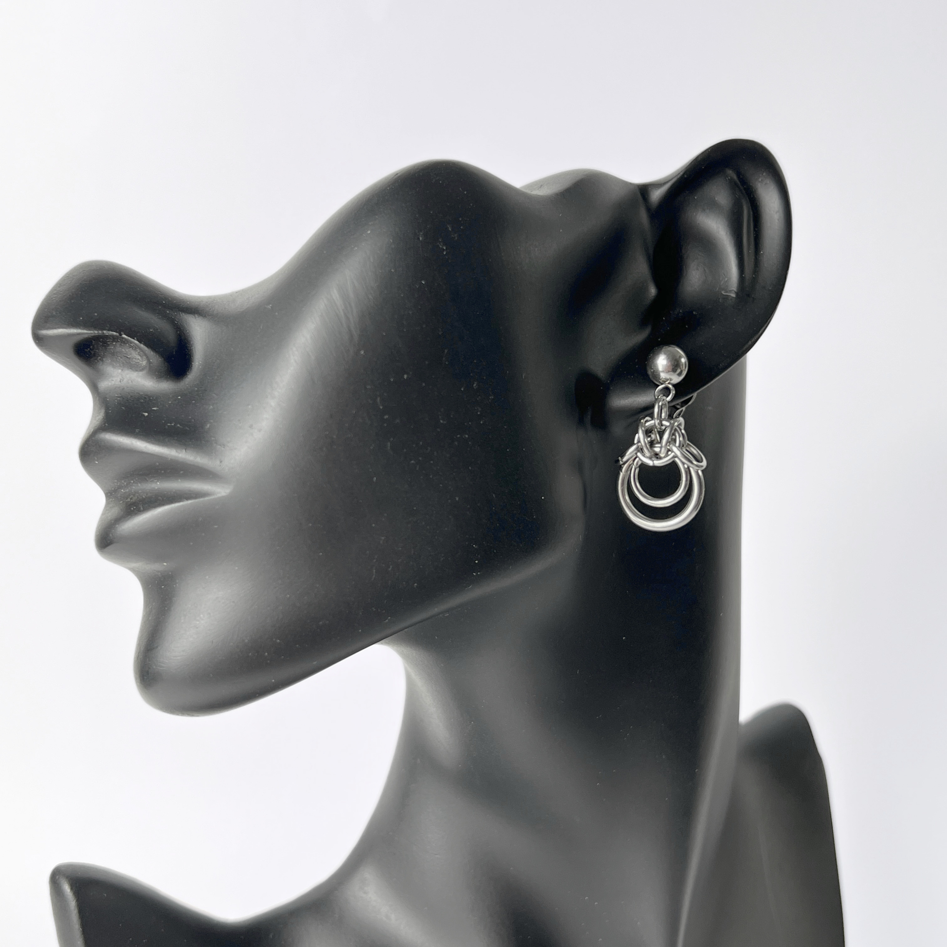 Chainmail stud earrings, Byzantine and double loop Baguette Magick