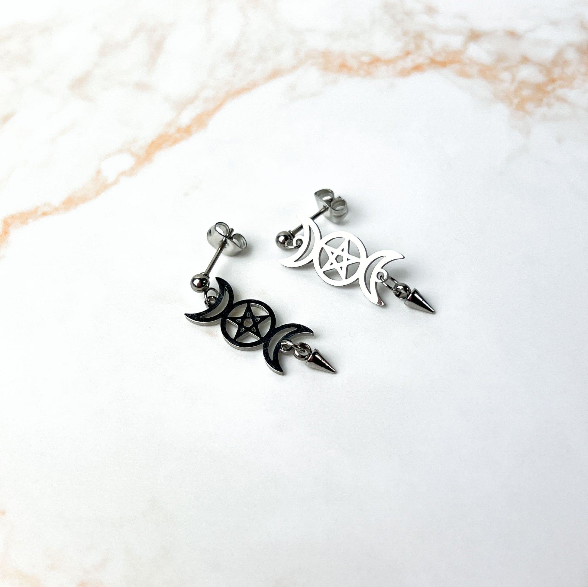 Triple Moon and pentacle stud earrings, stainless steel Baguette Magick