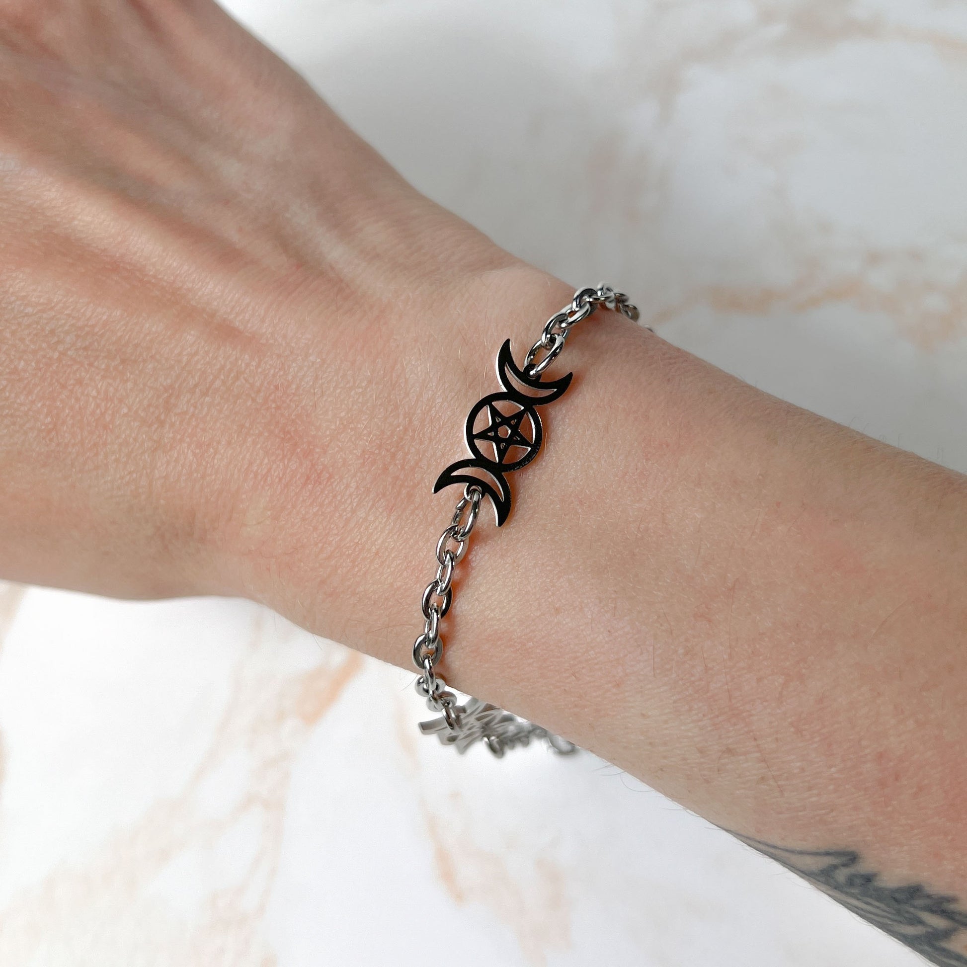 Triple Moon and pentacle bracelet, stainless steel Baguette Magick