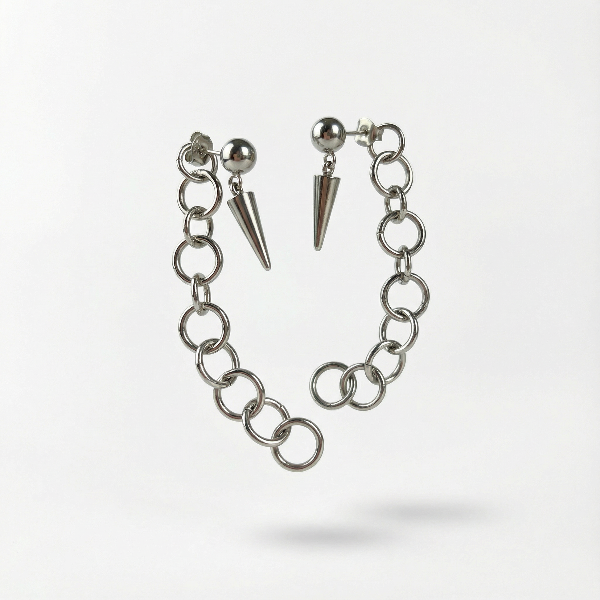 Spikes and back chunky chain stud earrings Baguette Magick