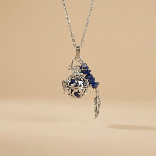 Lapis lazuli locket necklace Baguette Magick