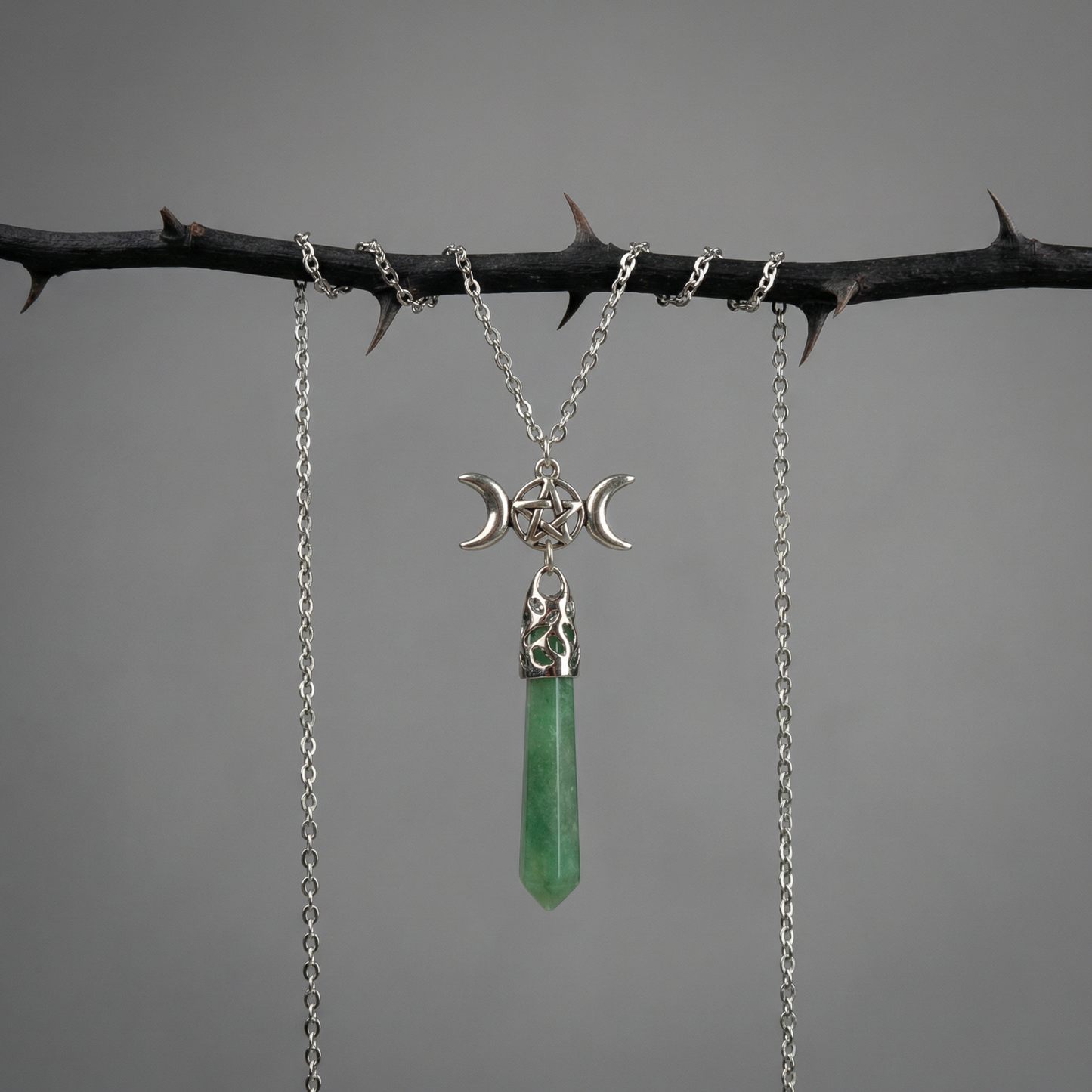 Aventurine and pentacle triple Moon pagan pendulum necklace Baguette Magick